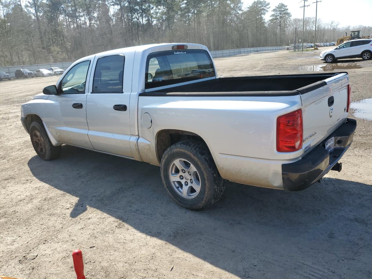 2007 Dodge Dakota - Image 2