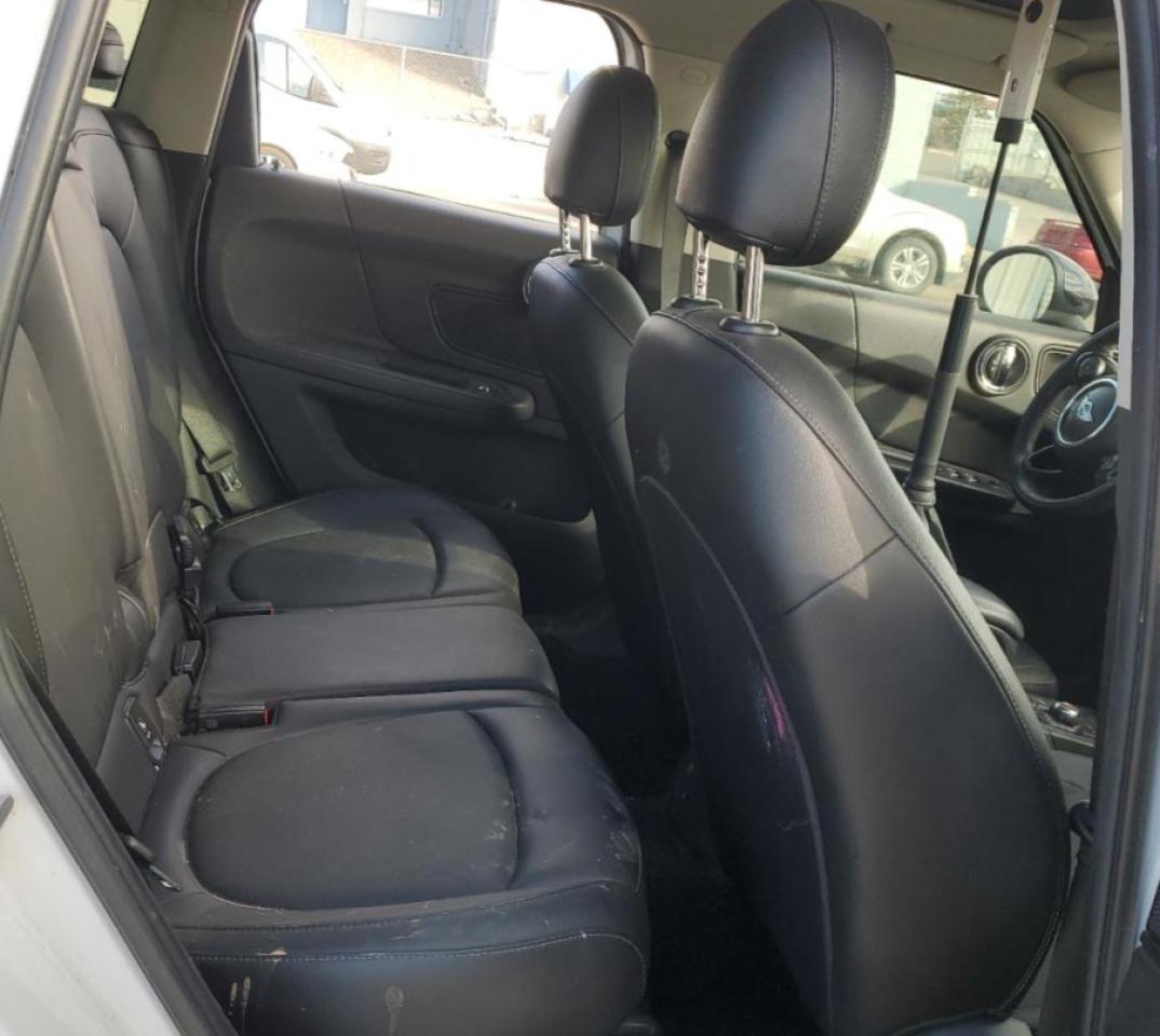 2017 MINI Cooper - Image 11