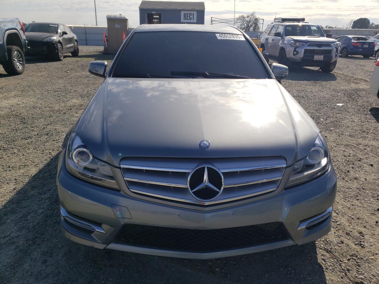 2013 Mercedes Benz C 250 VIN: WDDG84HB1DG096802 Lot: 45052835
