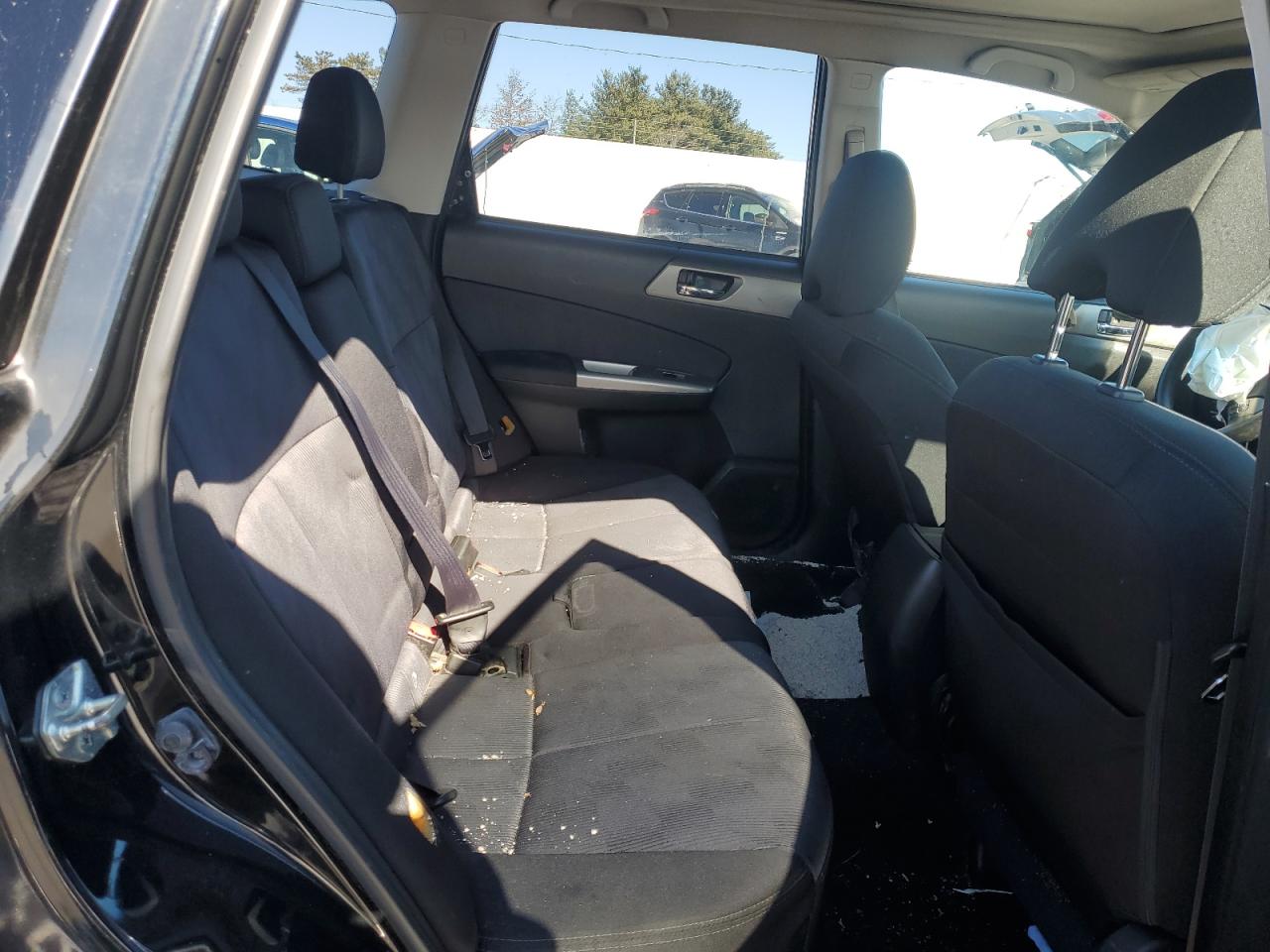 2010 Subaru Forester - Image 10