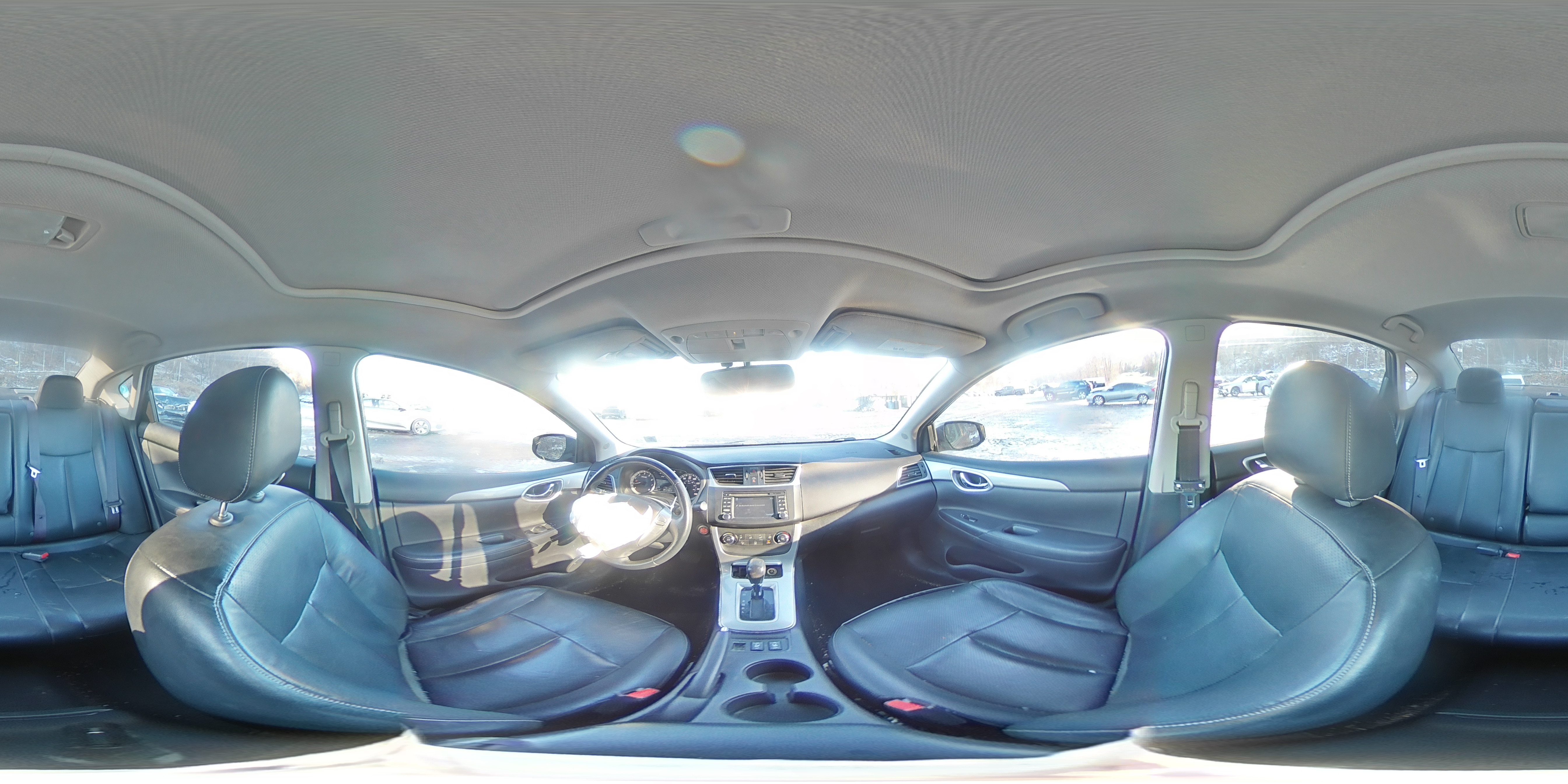 2015 Nissan Sentra - Image 12