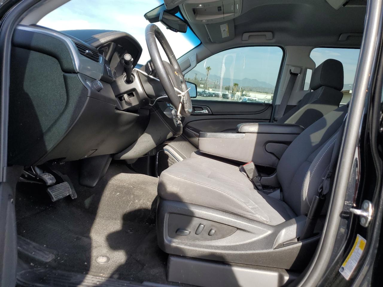 2018 Chevrolet Suburban - Image 7