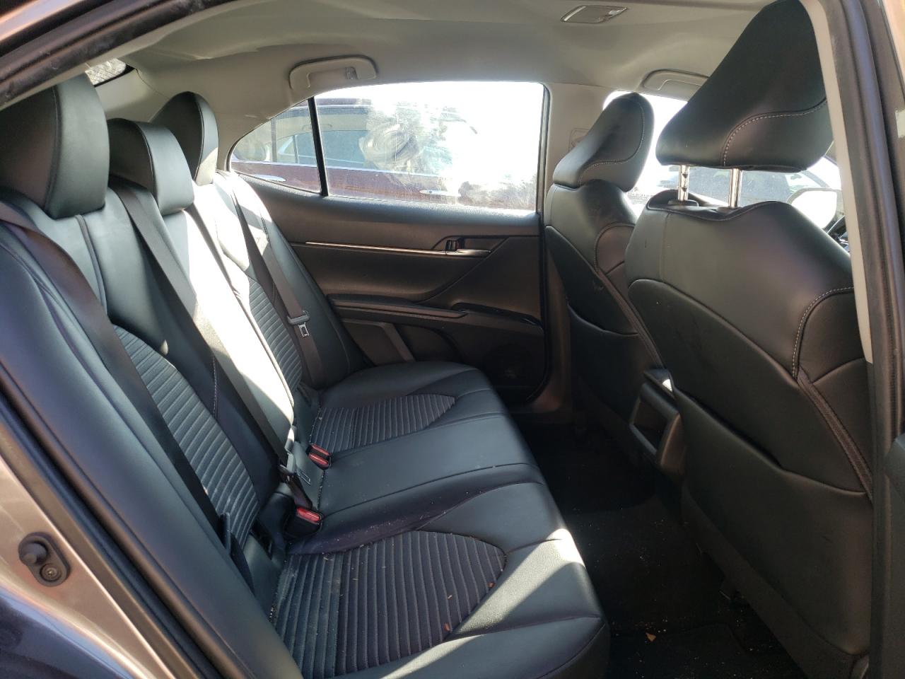 2020 Toyota Camry - Image 10