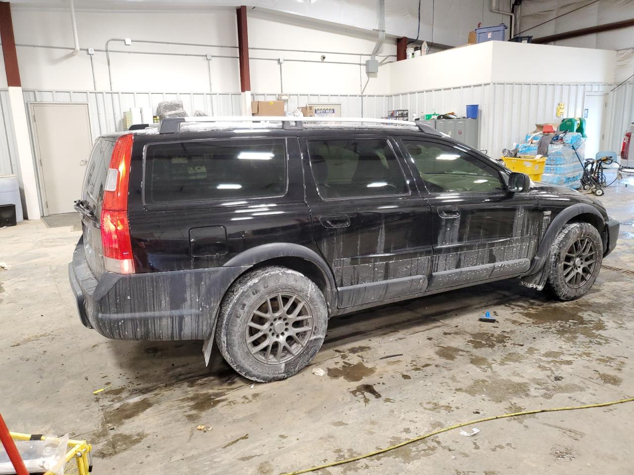 2005 Volvo XC70 - Image 3