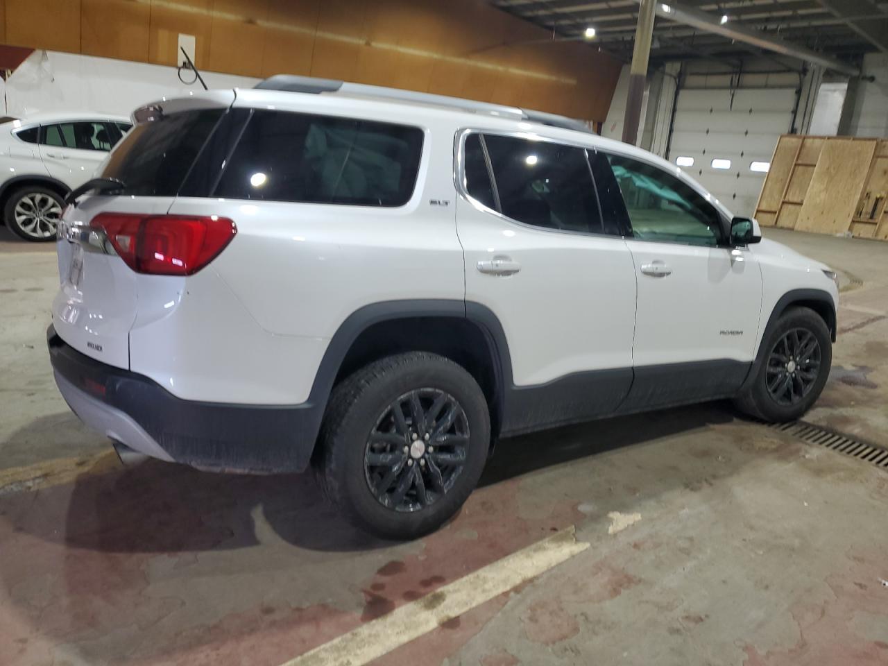 2018 GMC Acadia - Image 3