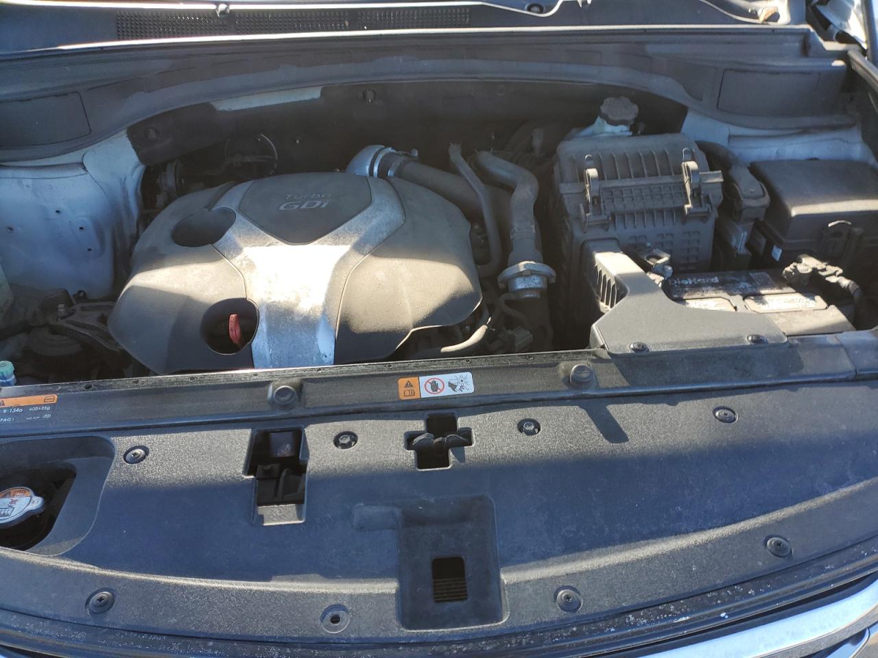 2013 Hyundai Santa Fe - Image 12