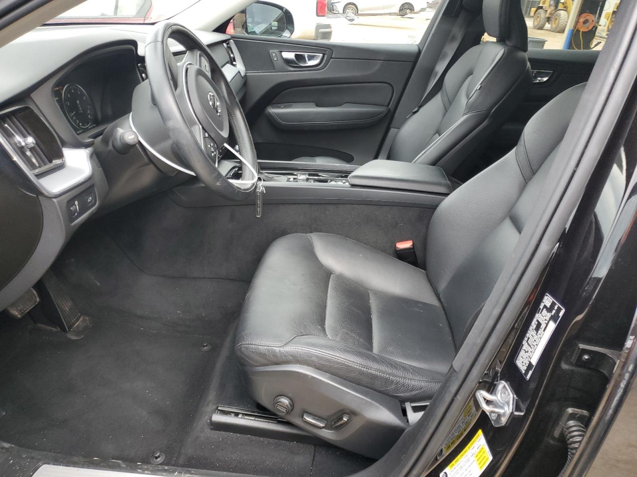 2020 Volvo XC60 - Image 7