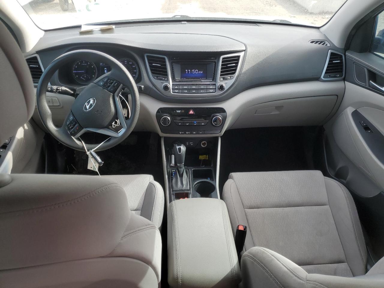 2016 Hyundai Tucson - Image 8