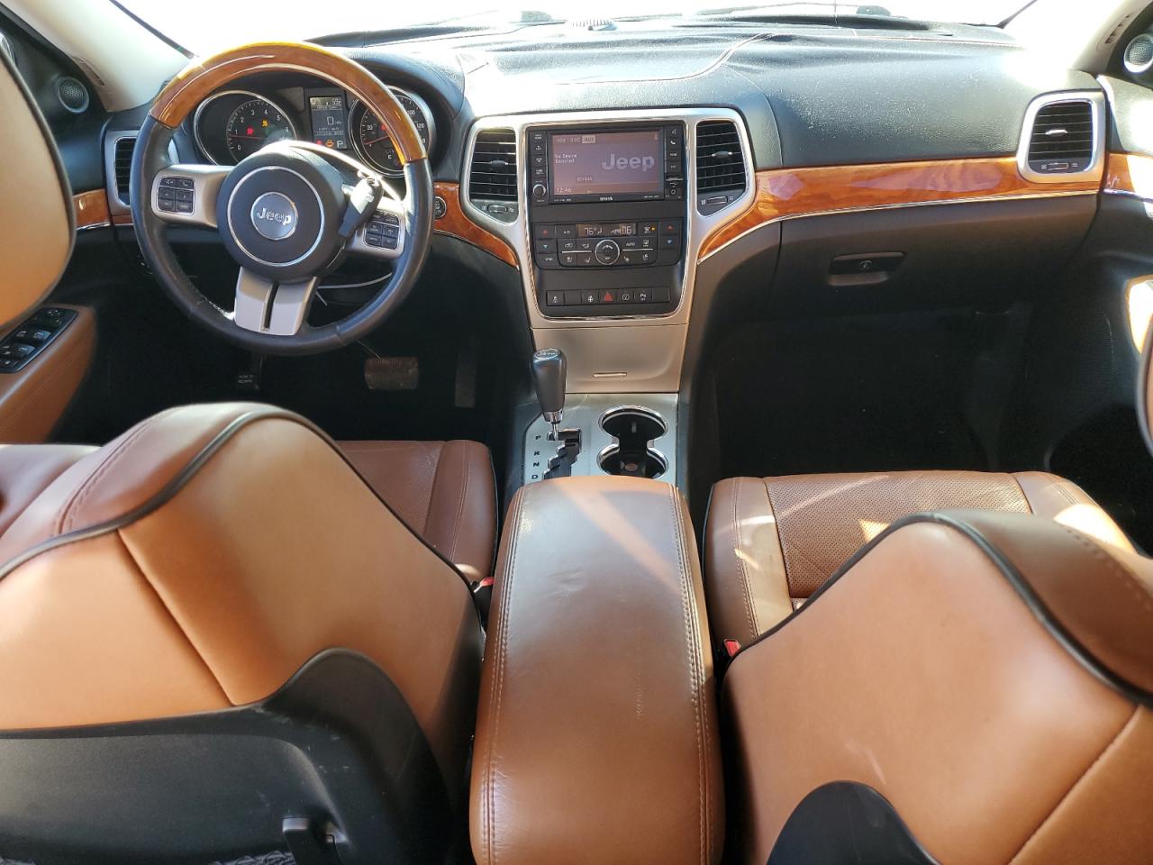 2013 Jeep Grand Cherokee - Image 8