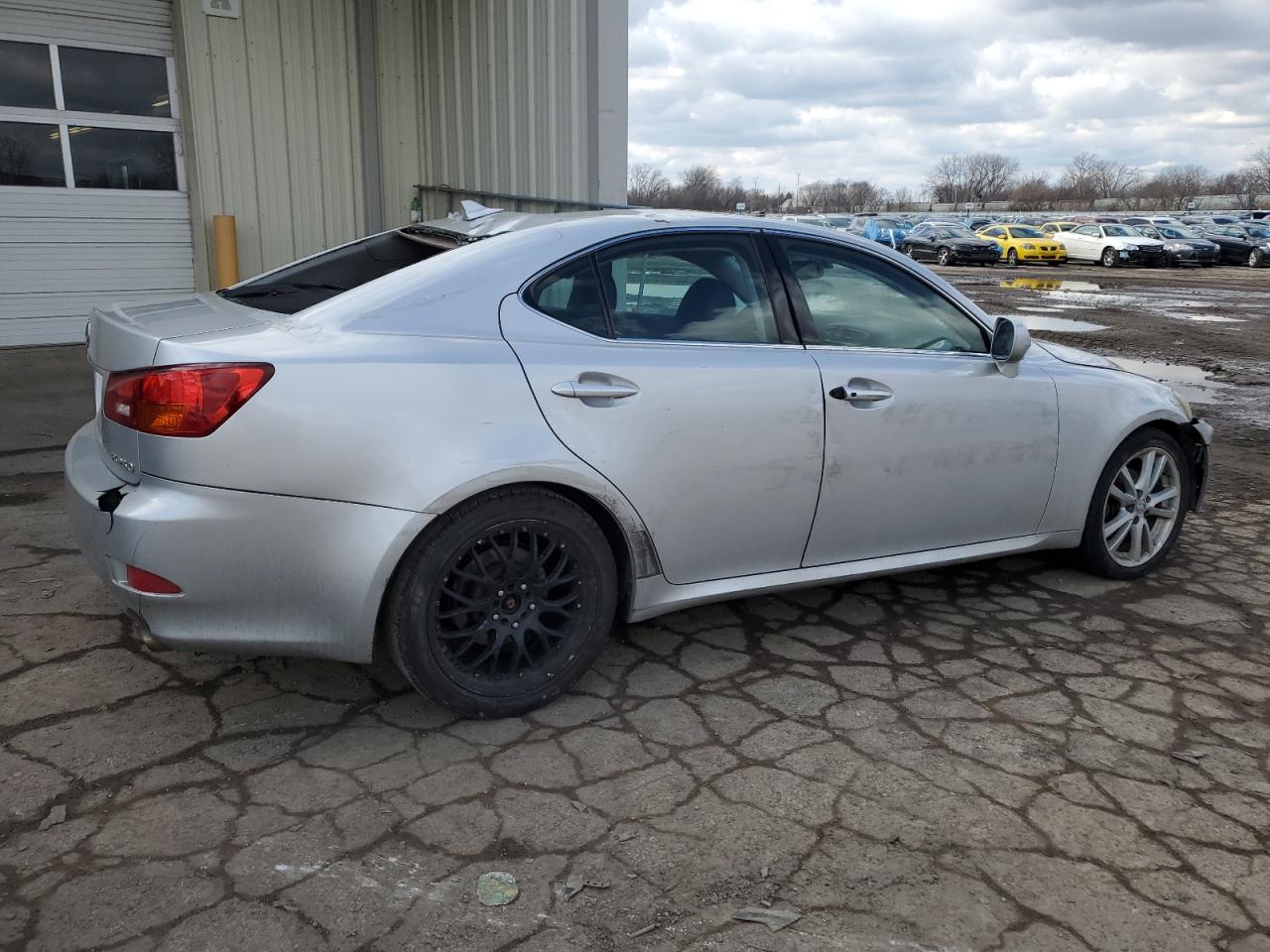 2007 Lexus IS - Image 3