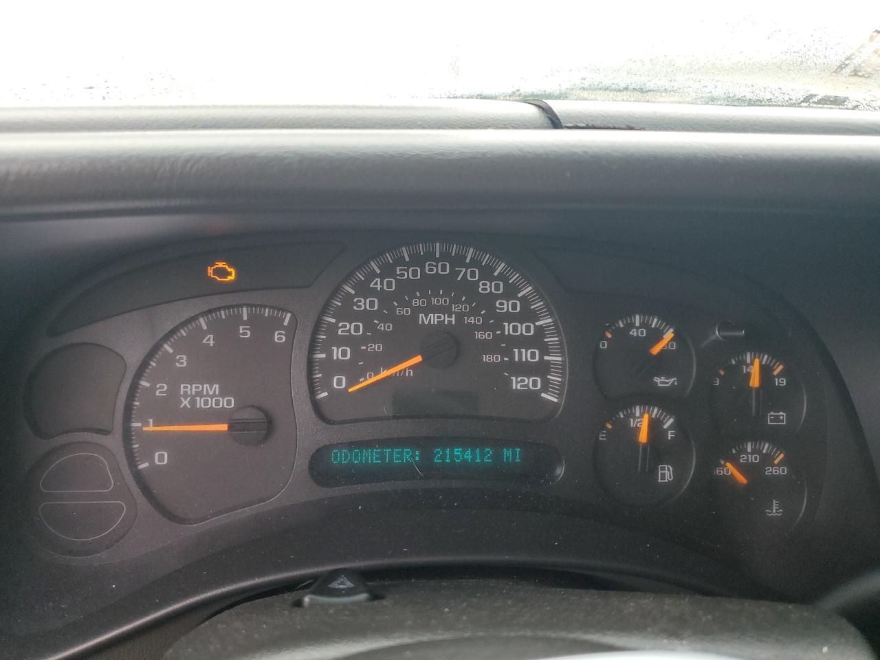 2003 Chevrolet Avalanche - Image 9