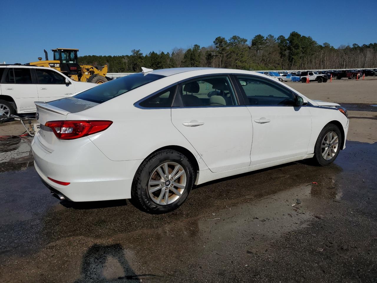 2017 Hyundai Sonata - Image 3