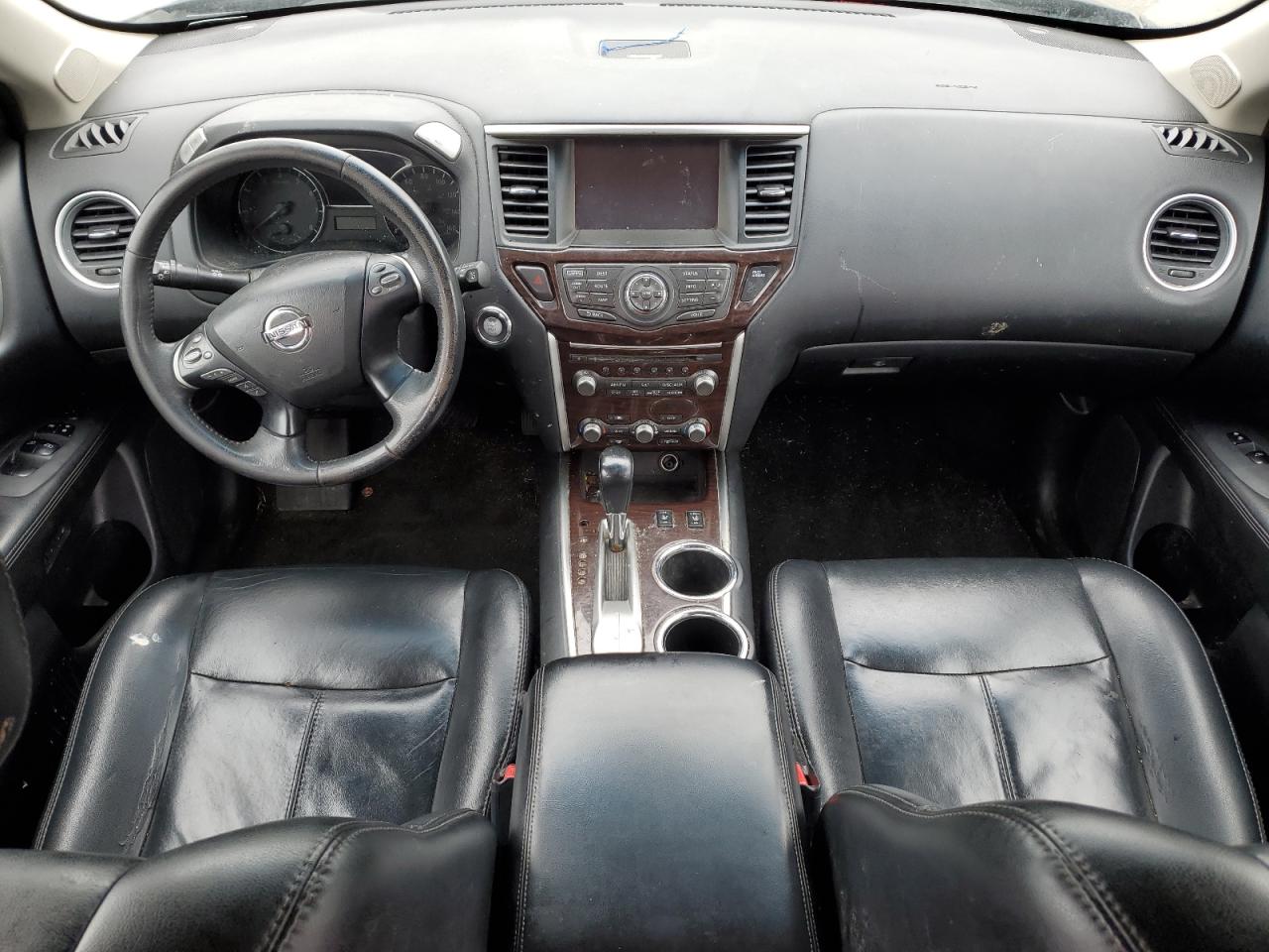 2015 Nissan Pathfinder - Image 8