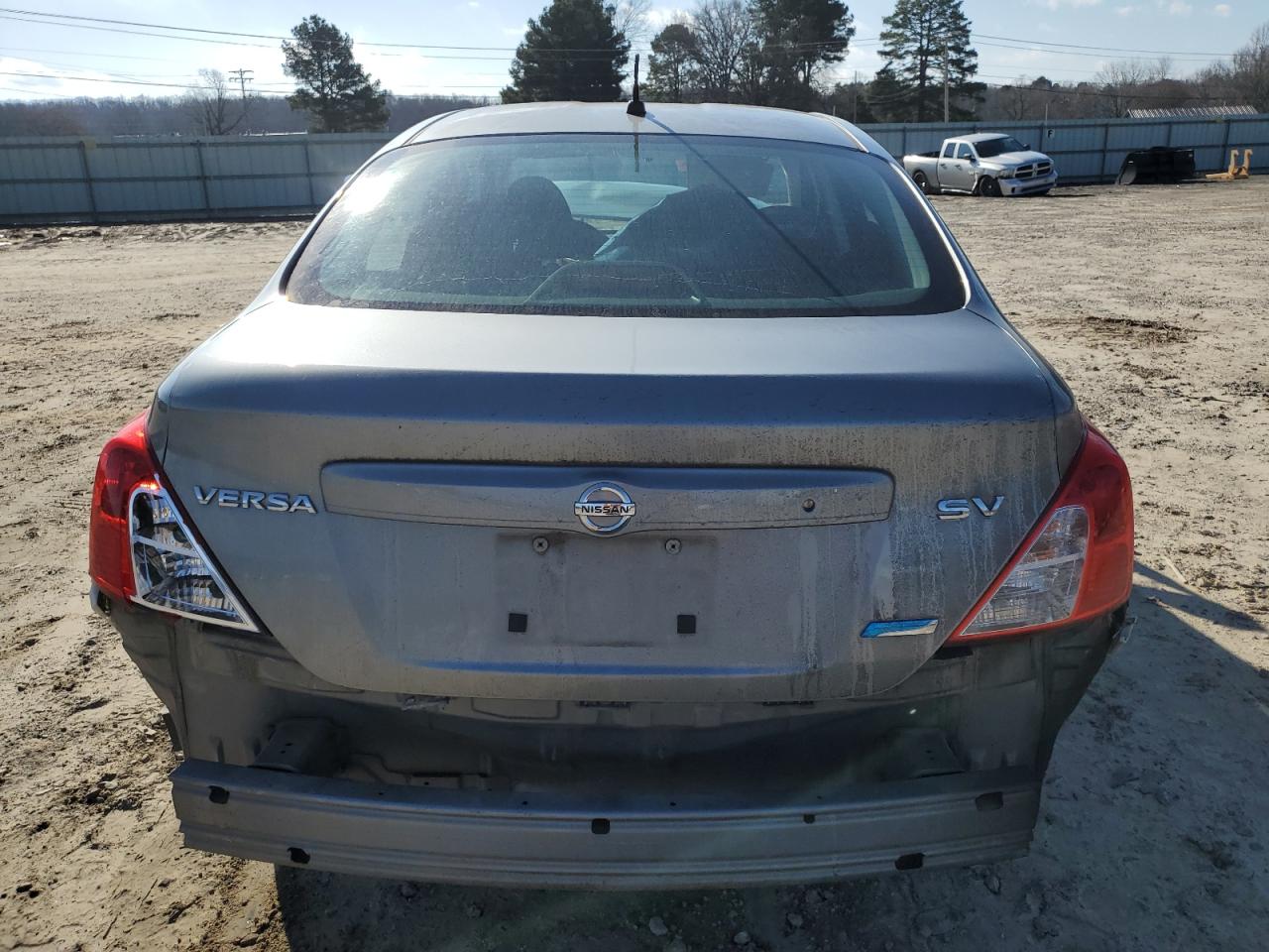 2012 Nissan Versa - Image 6