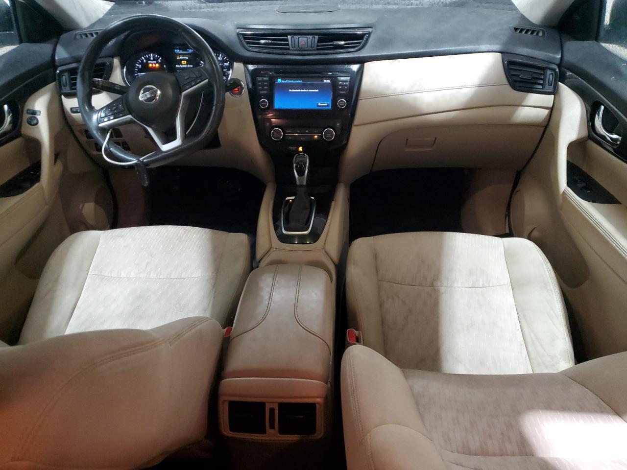 2017 Nissan Rogue - Image 8