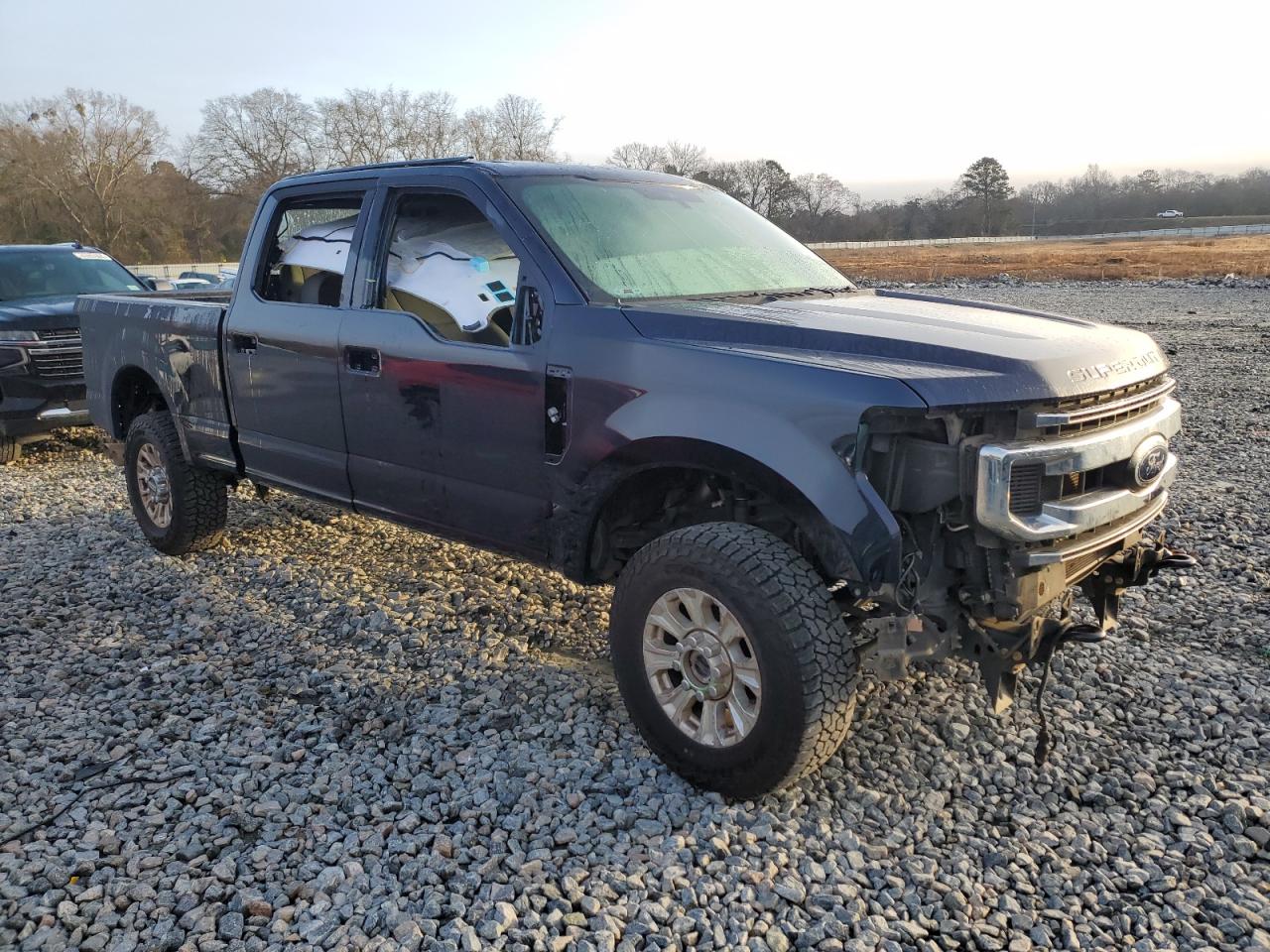 2022 Ford F250 - Image 4