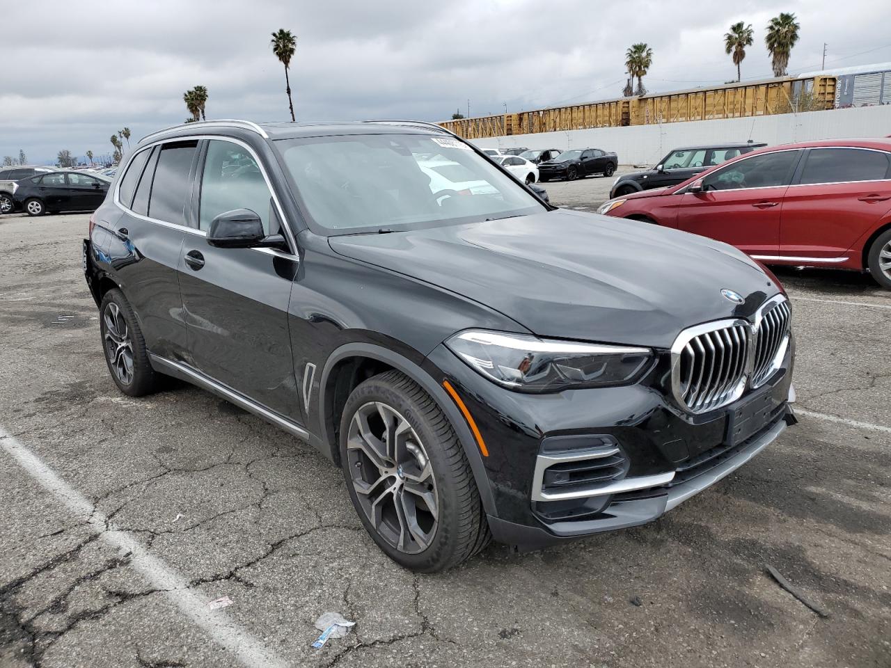 2023 BMW X5 - Image 4
