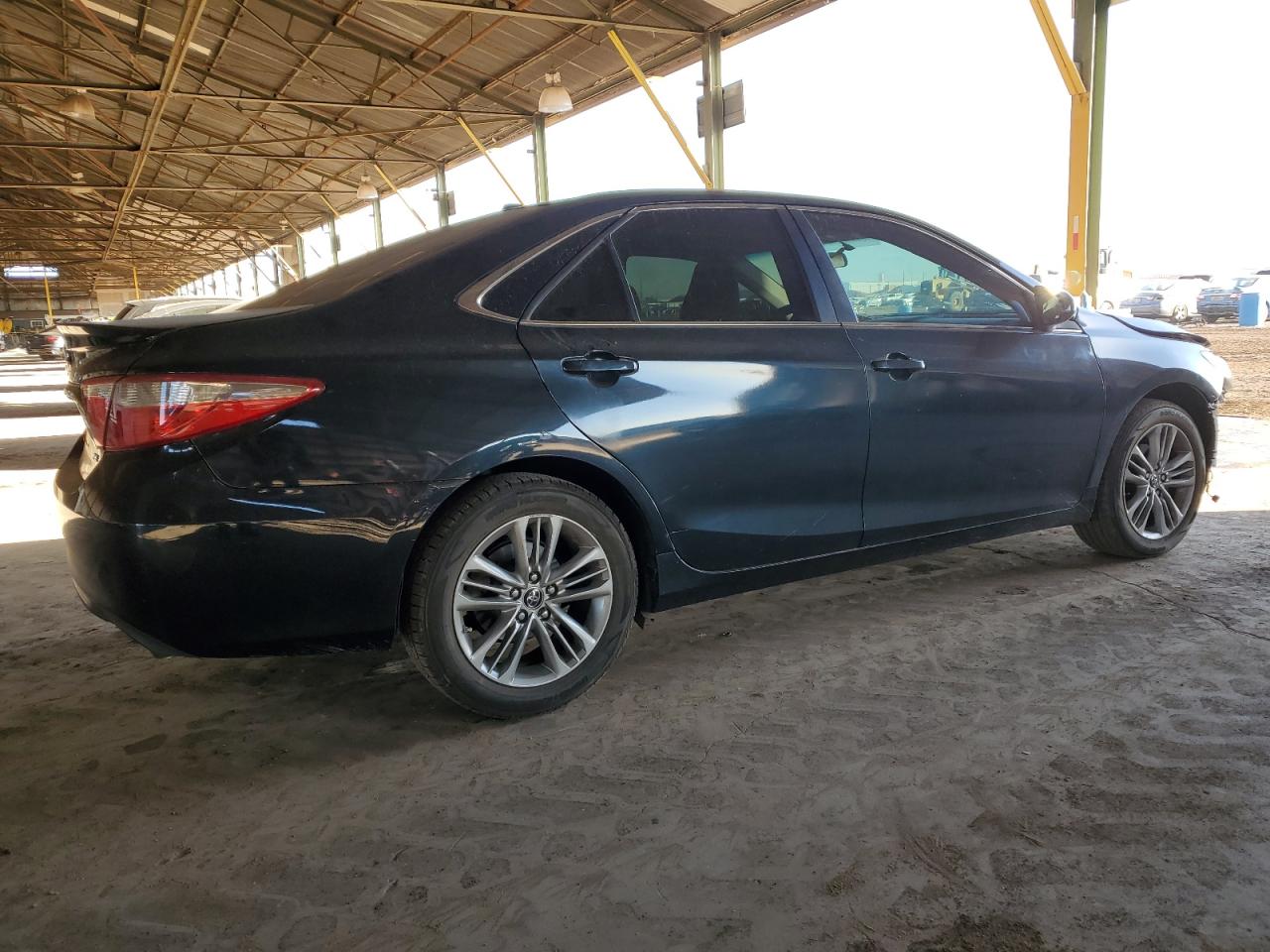 2016 Toyota Camry - Image 3