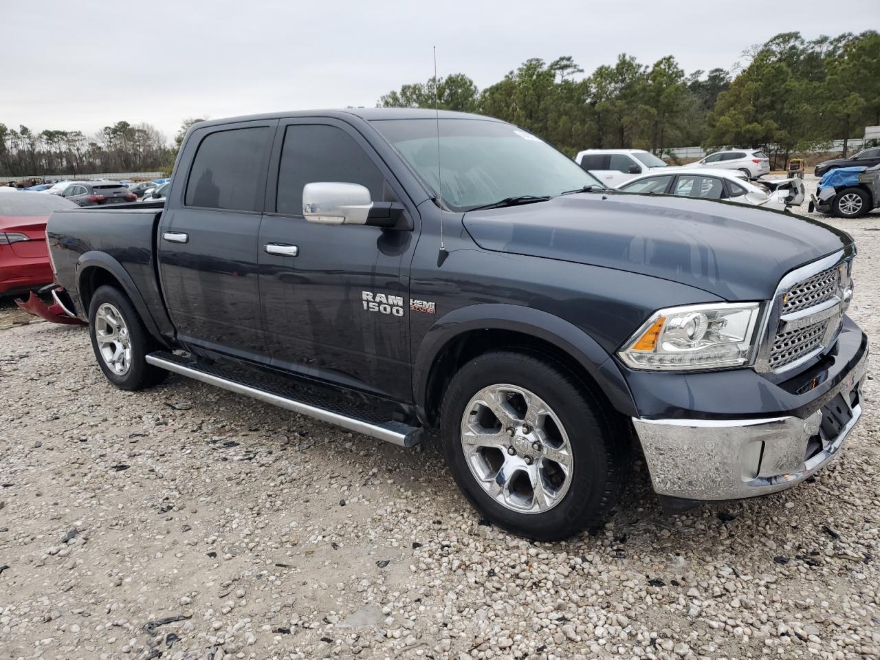 2017 RAM 1500 - Image 4