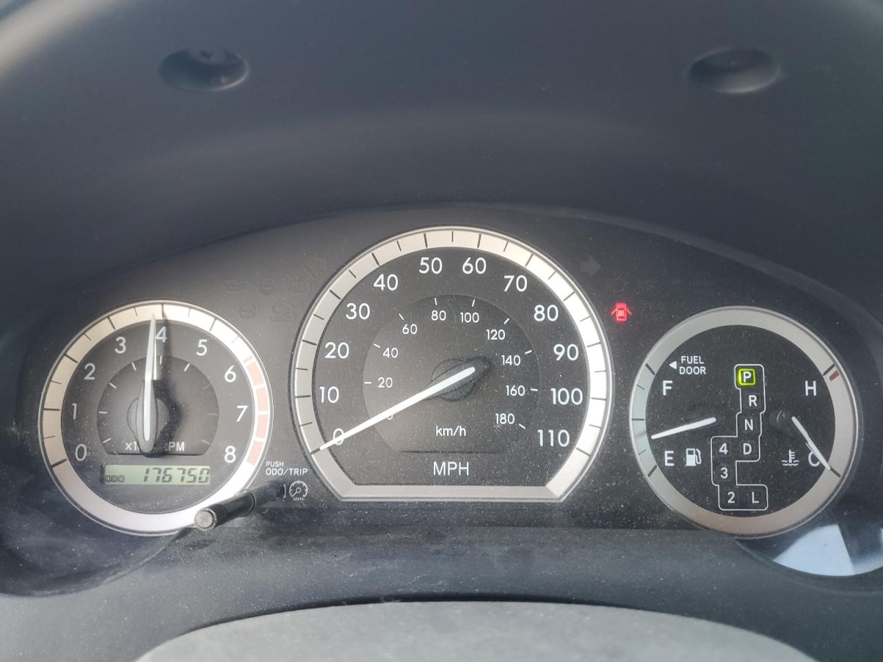 2005 Toyota Sienna - Image 9