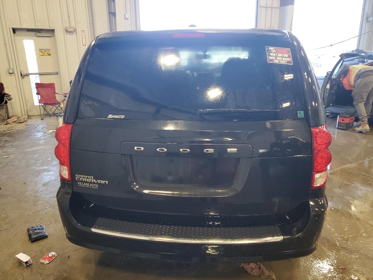 2016 Dodge Caravan - Image 6