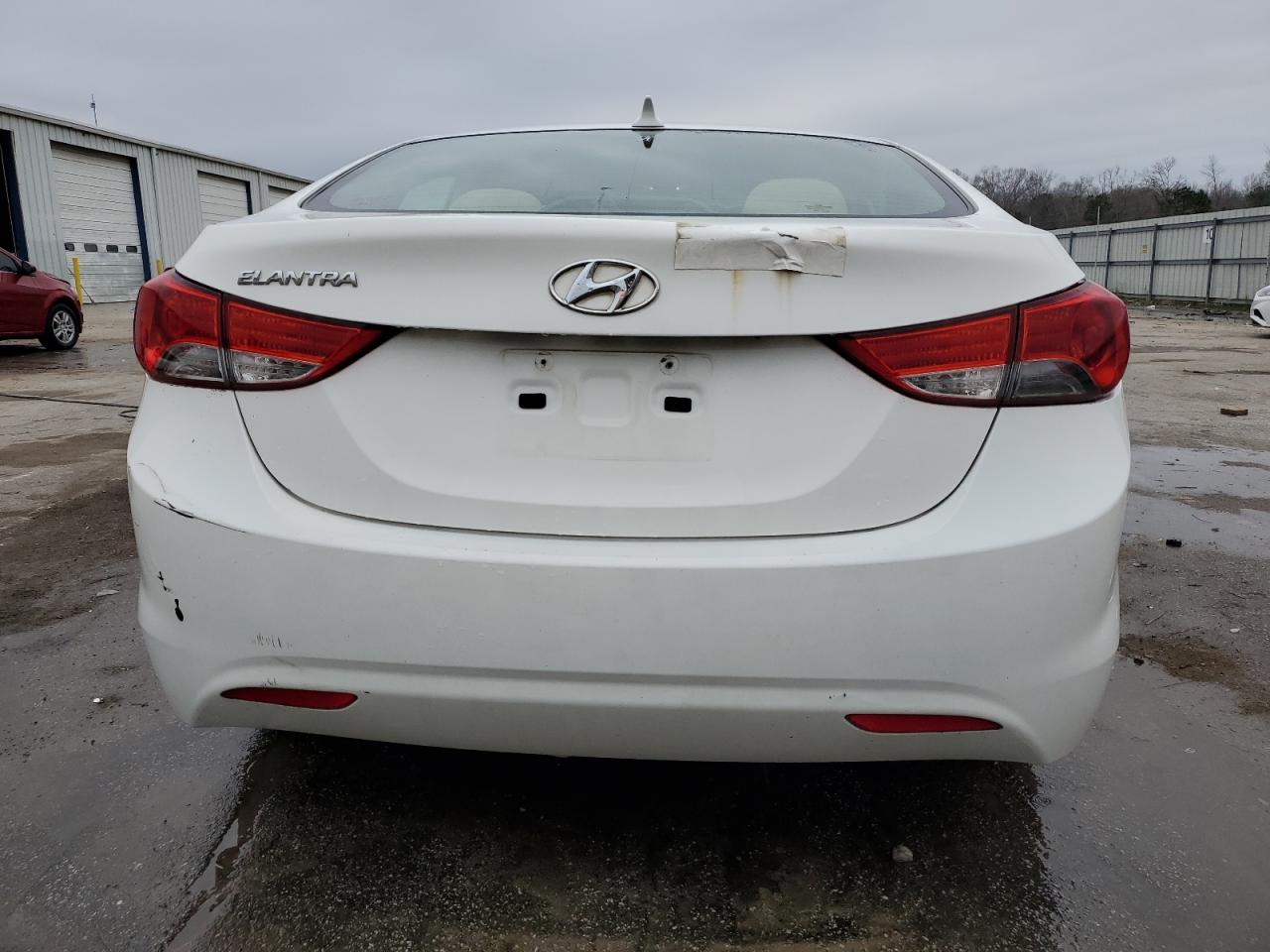 2013 Hyundai Elantra - Image 6