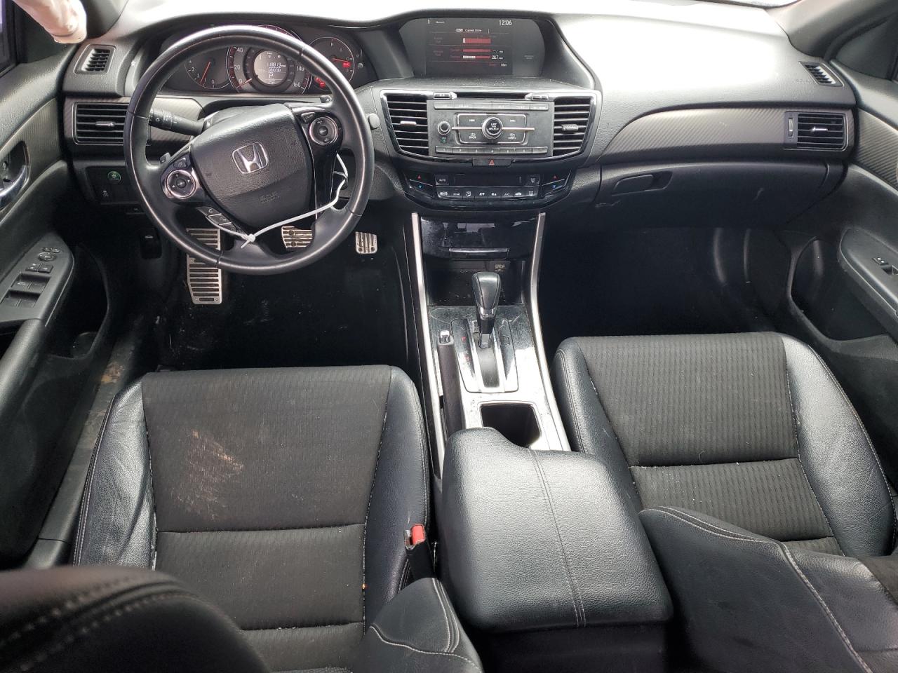2017 Honda Accord - Image 8
