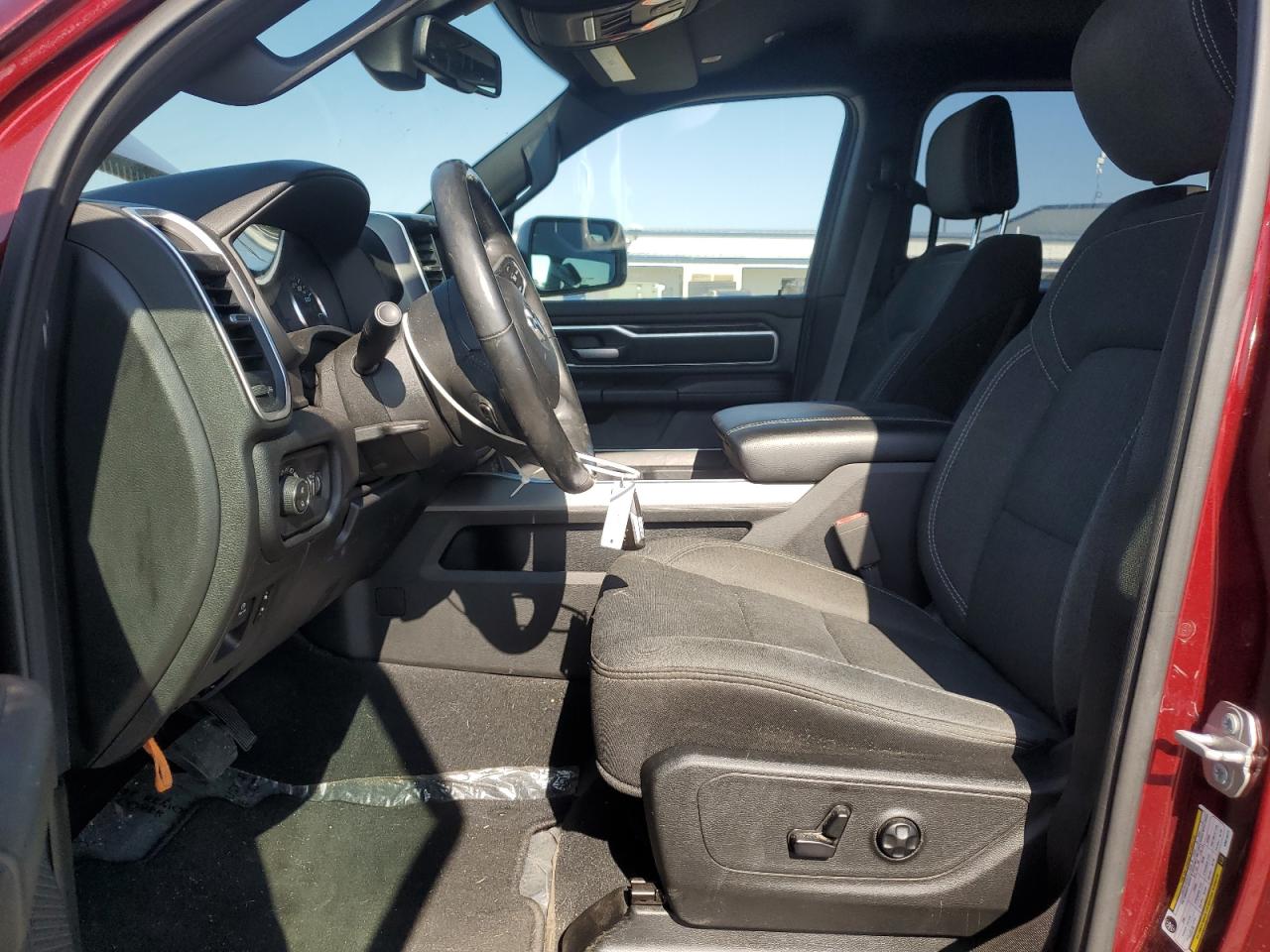 2019 RAM 1500 - Image 7