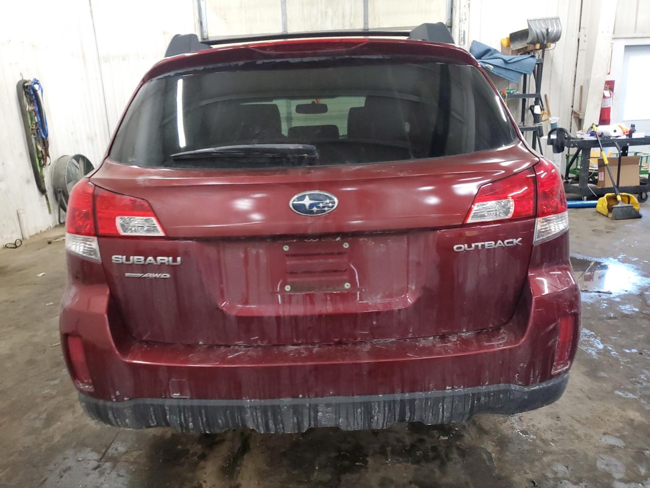 2012 Subaru Outback - Image 6