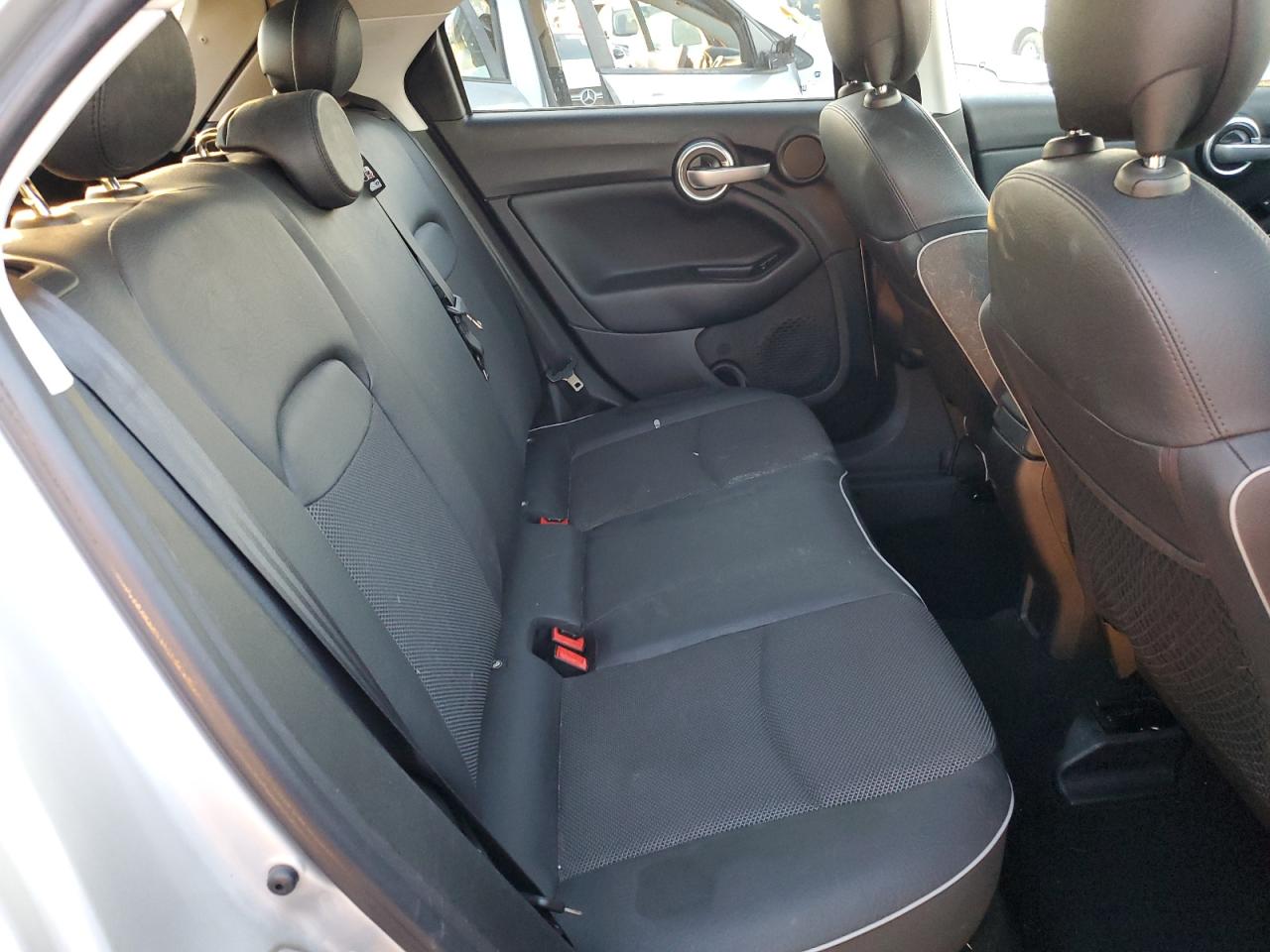 2016 Fiat 500 - Image 10