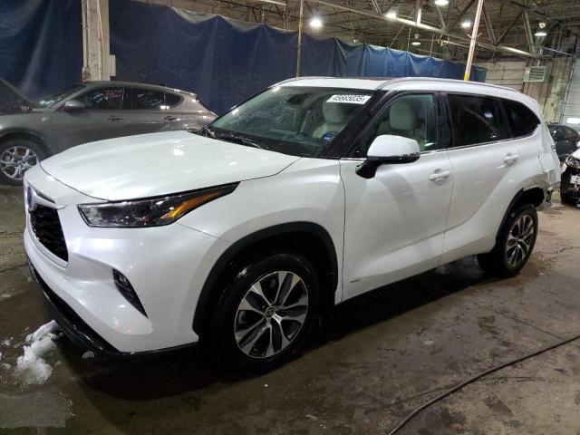 2023 Toyota Highlander Hybrid Xle