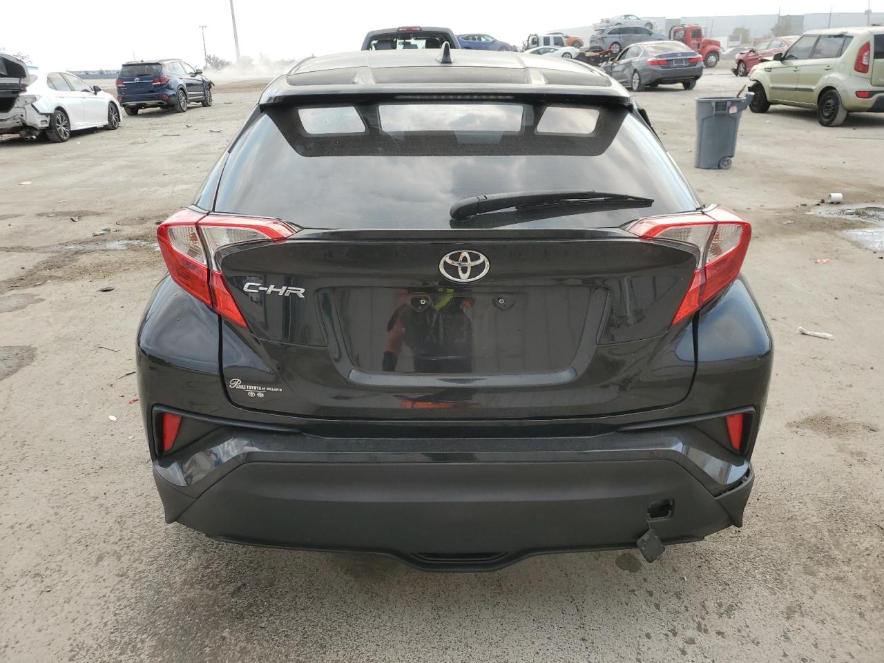 2018 Toyota C-HR - Image 6