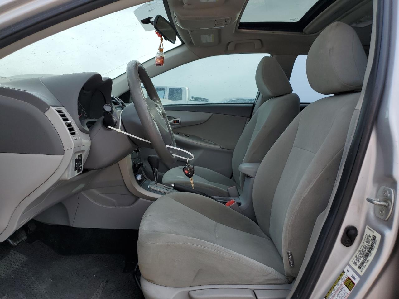2010 Toyota Corolla - Image 7