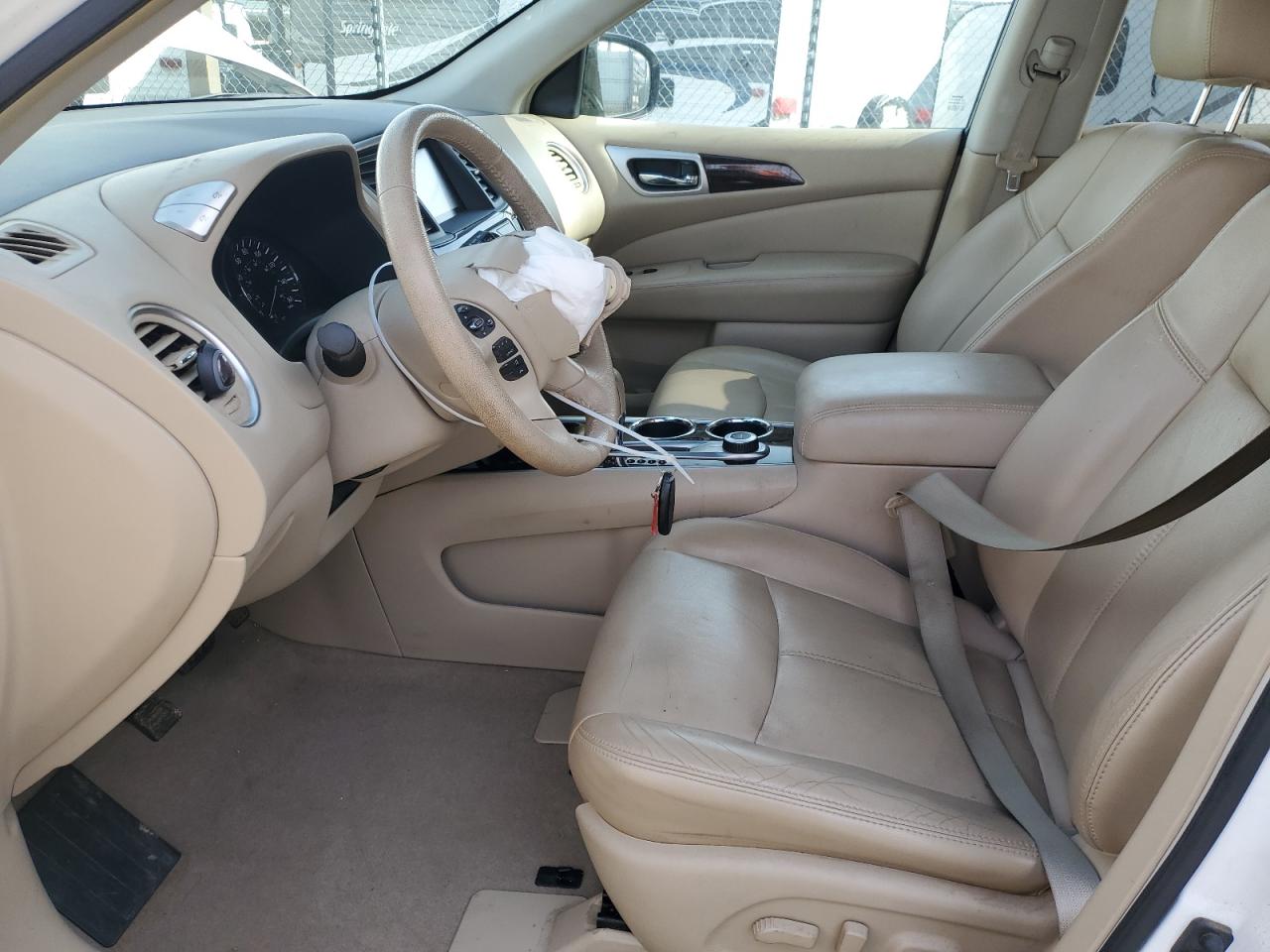 2013 Nissan Pathfinder - Image 7