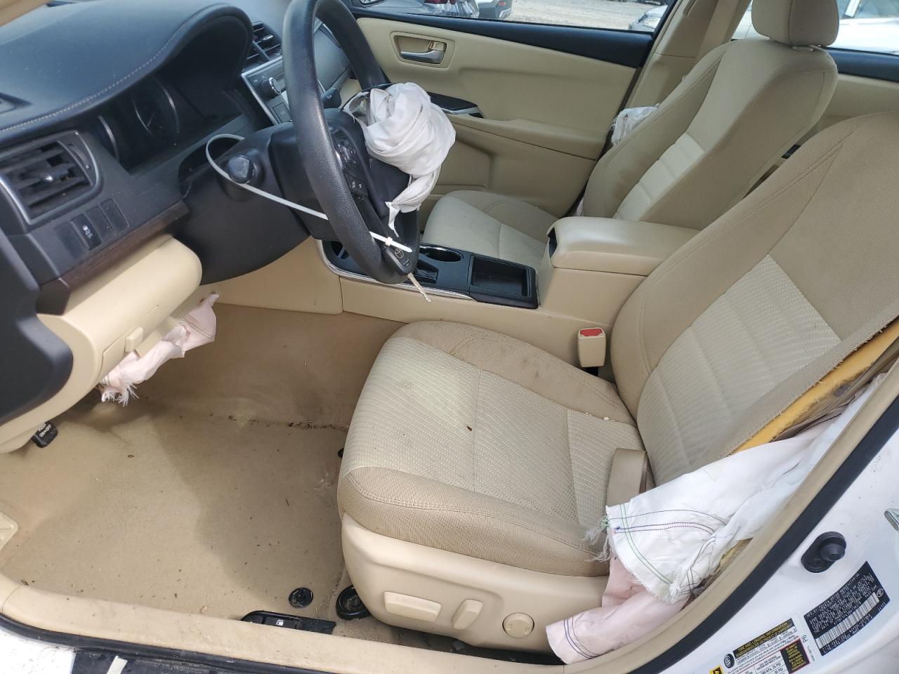 2016 Toyota Camry - Image 7