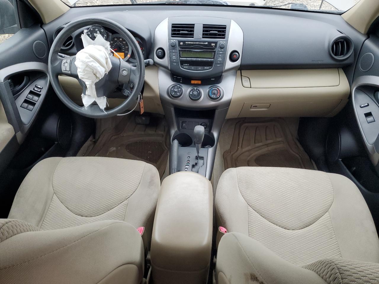 2011 Toyota RAV 4 - Image 8