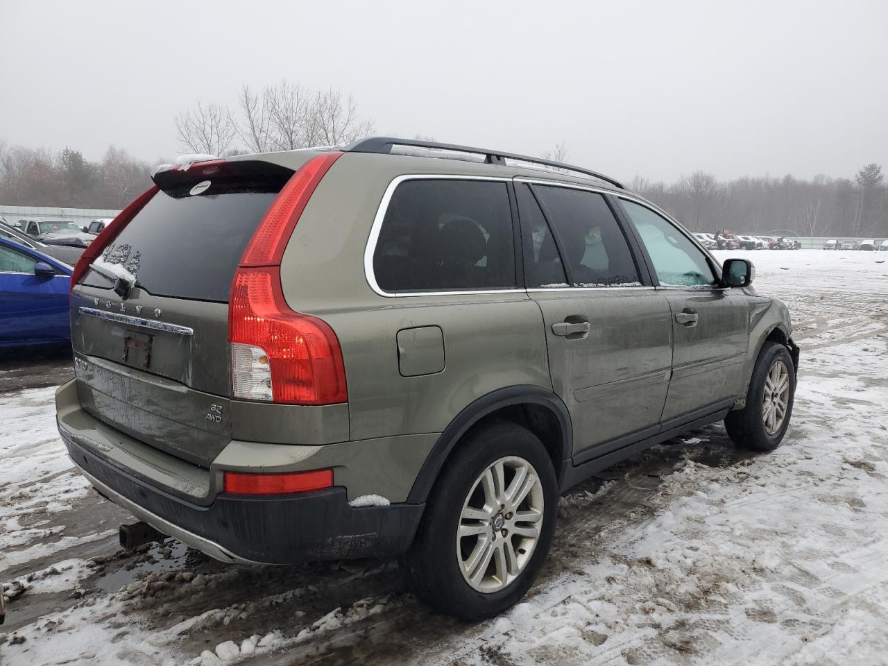 2010 Volvo XC90 - Image 3