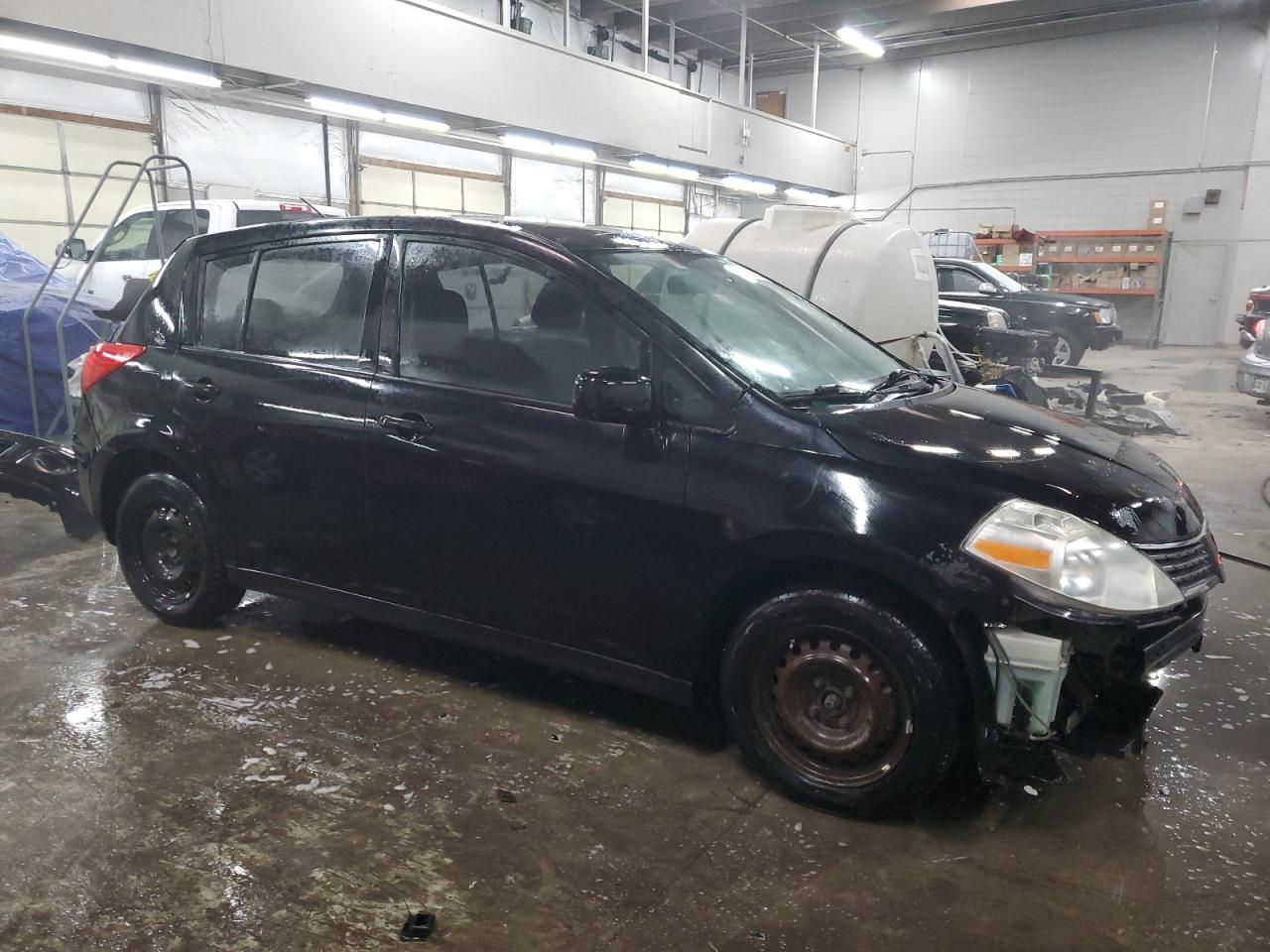 2009 Nissan Versa - Image 4