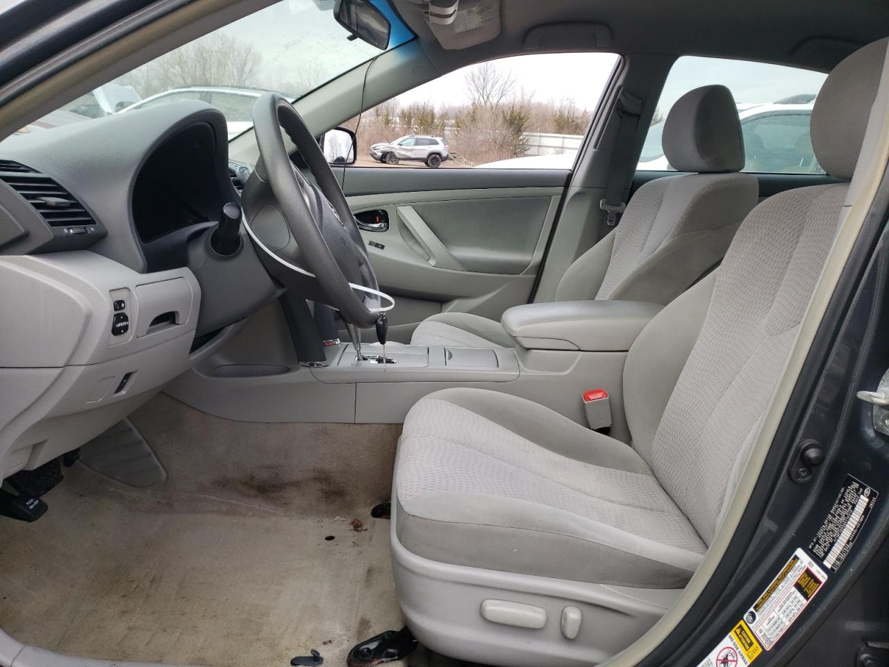 2010 Toyota Camry - Image 7