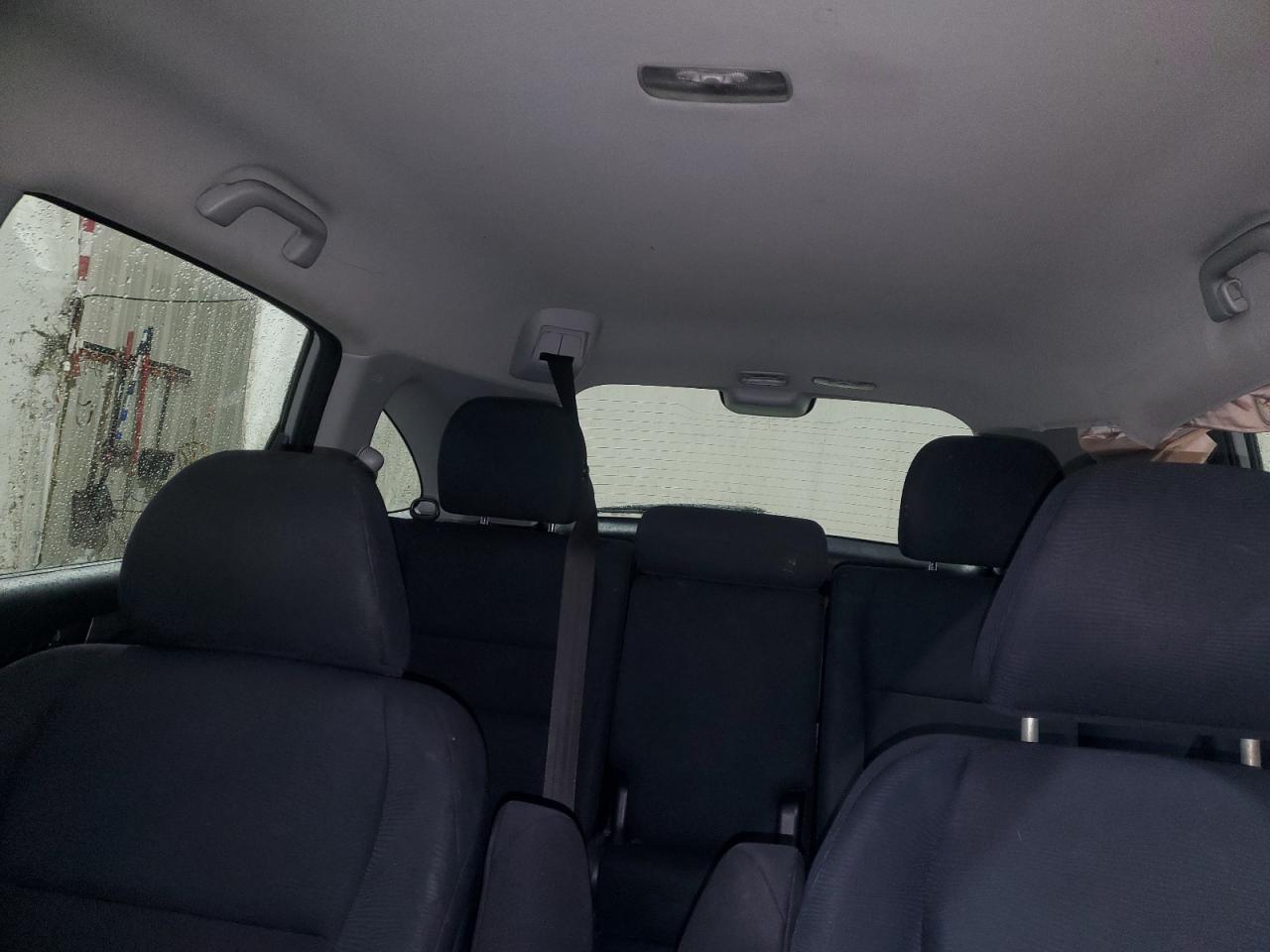 2010 Honda CR-V - Image 10