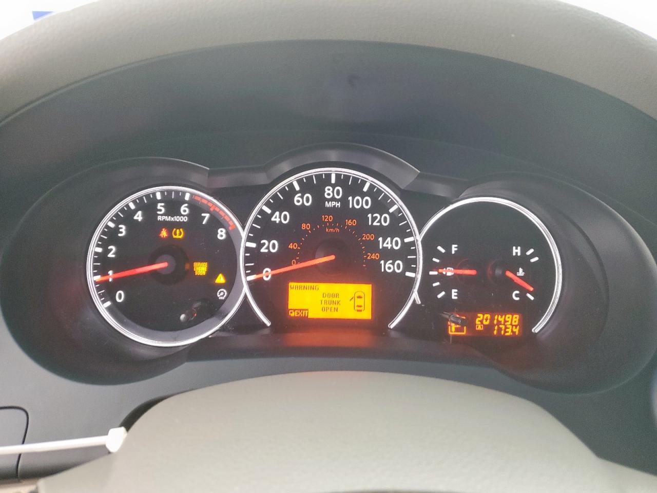 2010 Nissan Altima - Image 9