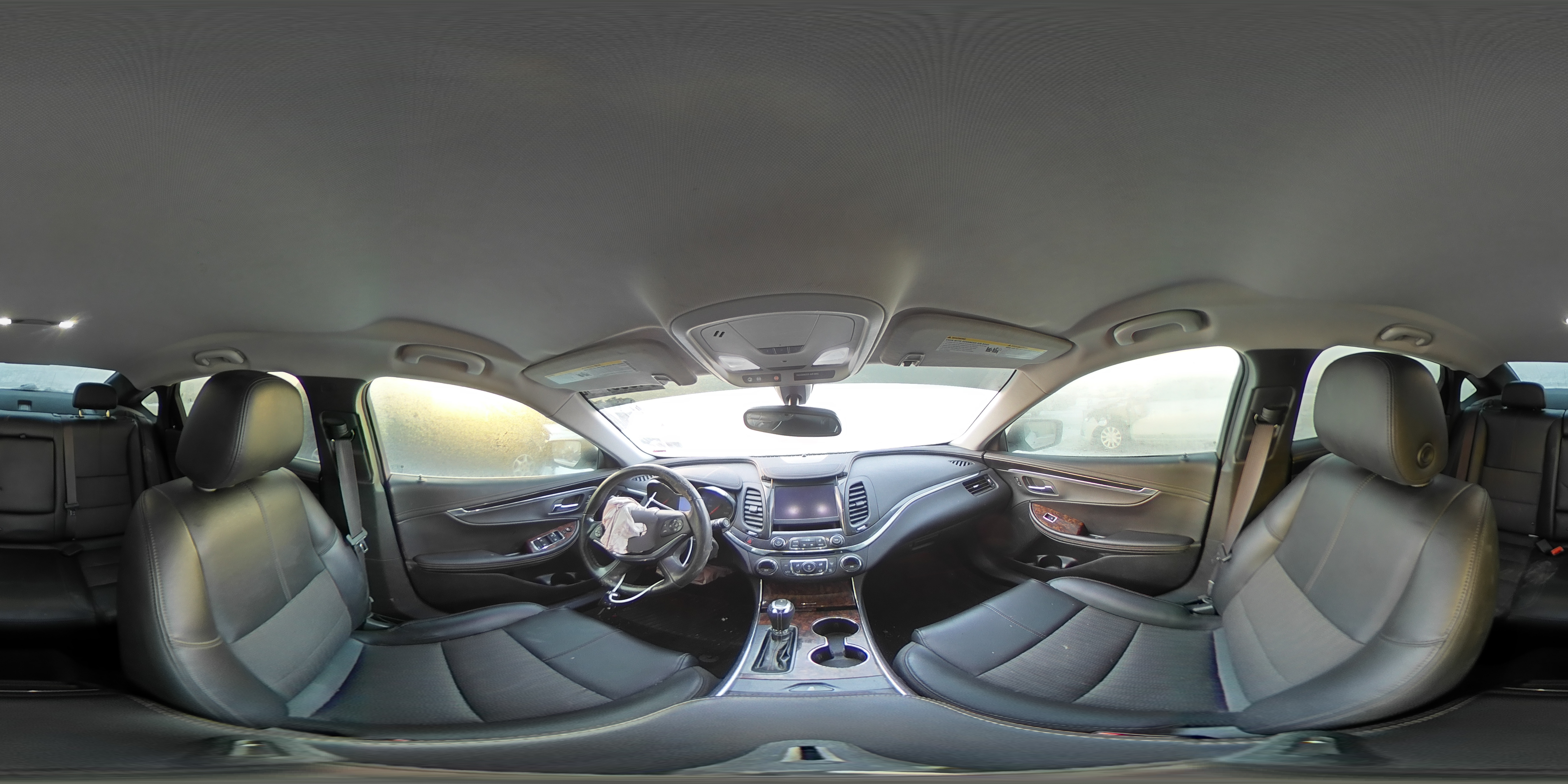 2015 Chevrolet Impala - Image 13