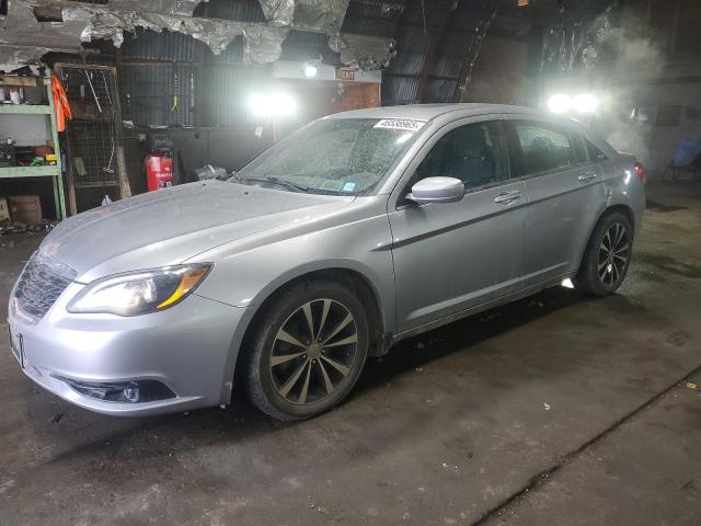 2014 Chrysler 200 Touring