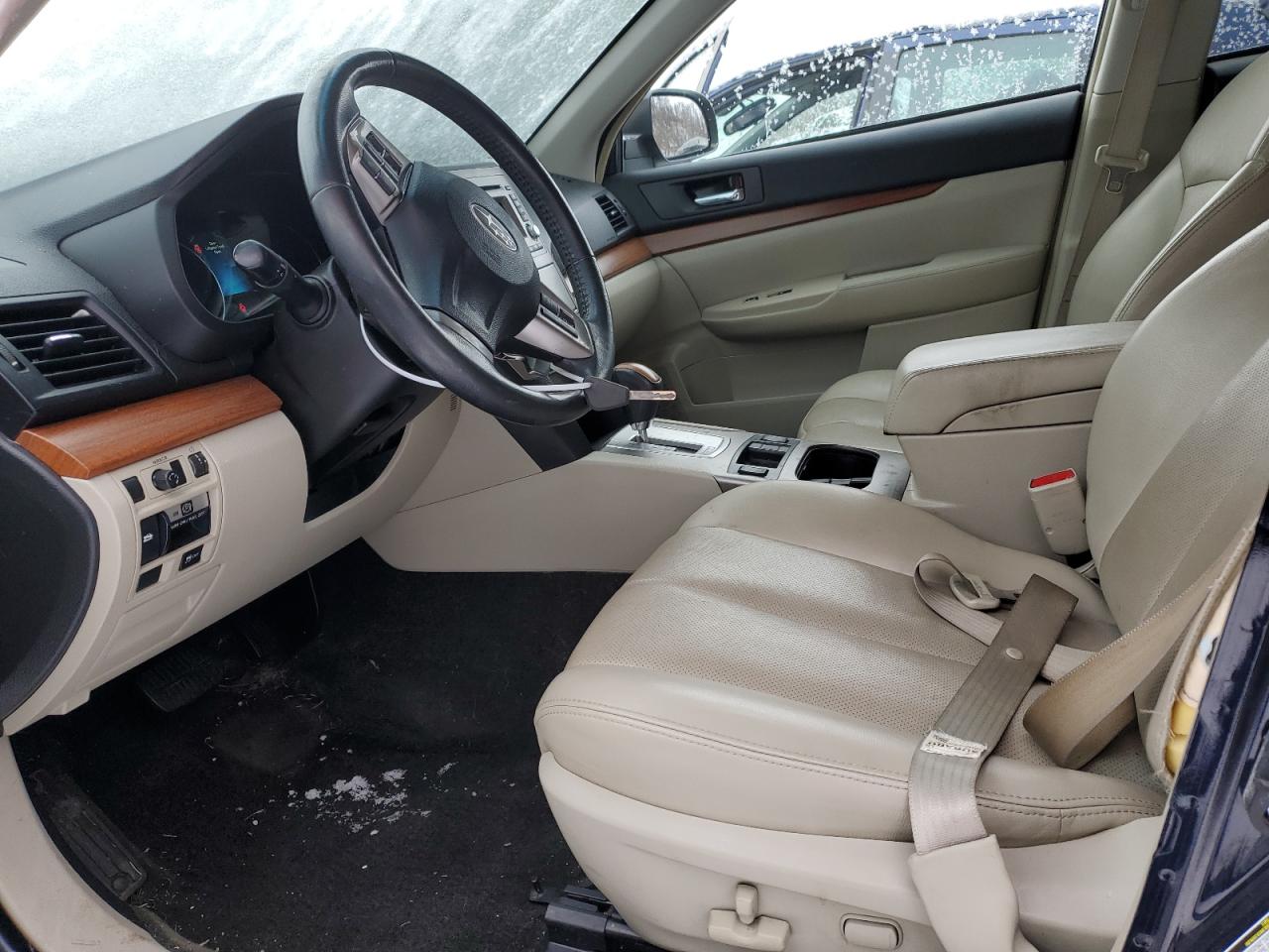 2013 Subaru Outback - Image 7
