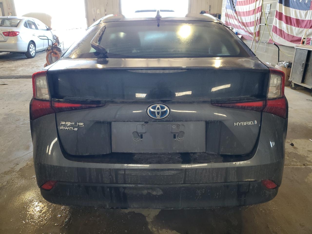 2022 Toyota Prius - Image 6