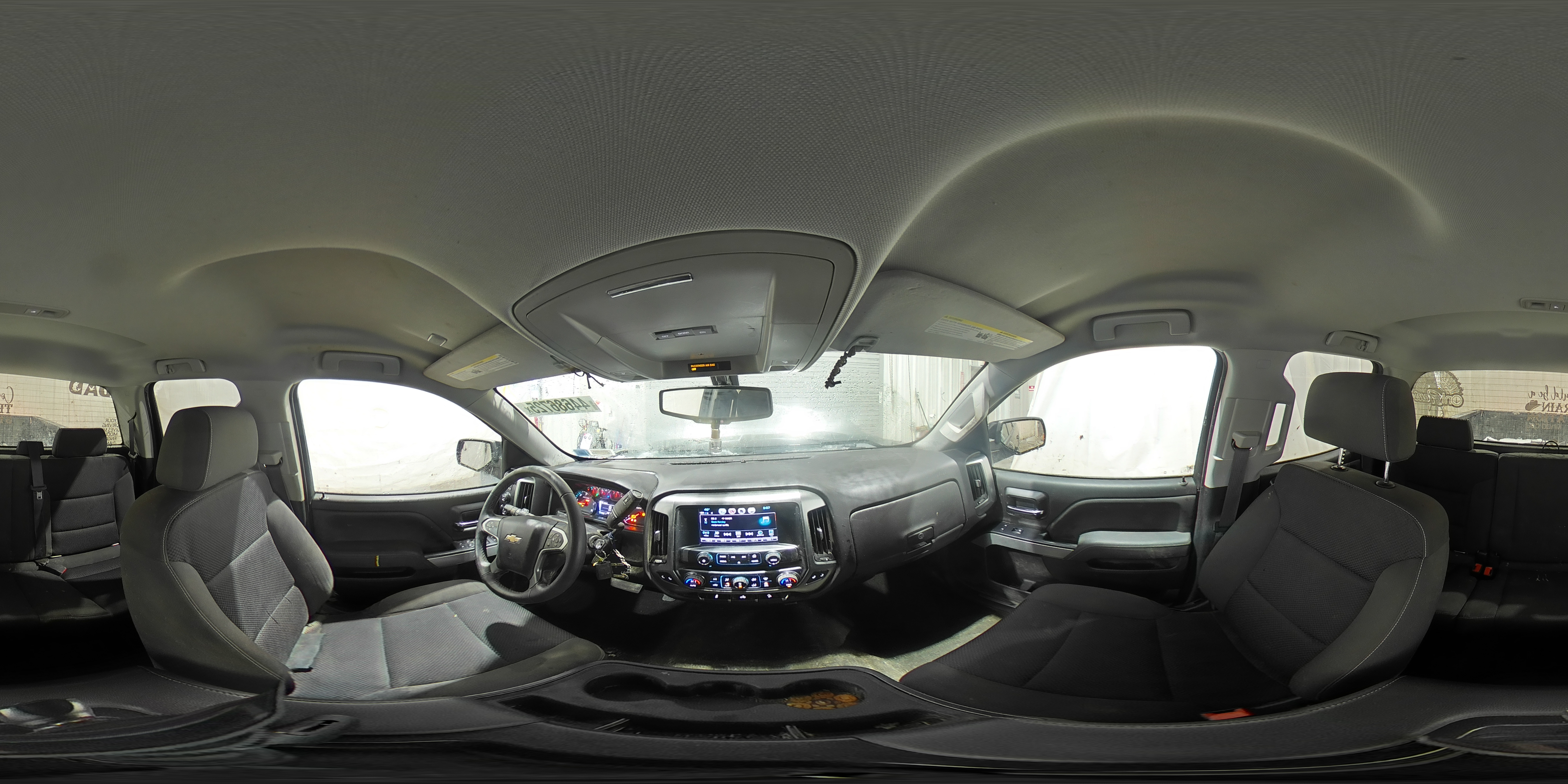 2017 Chevrolet Silverado - Image 15