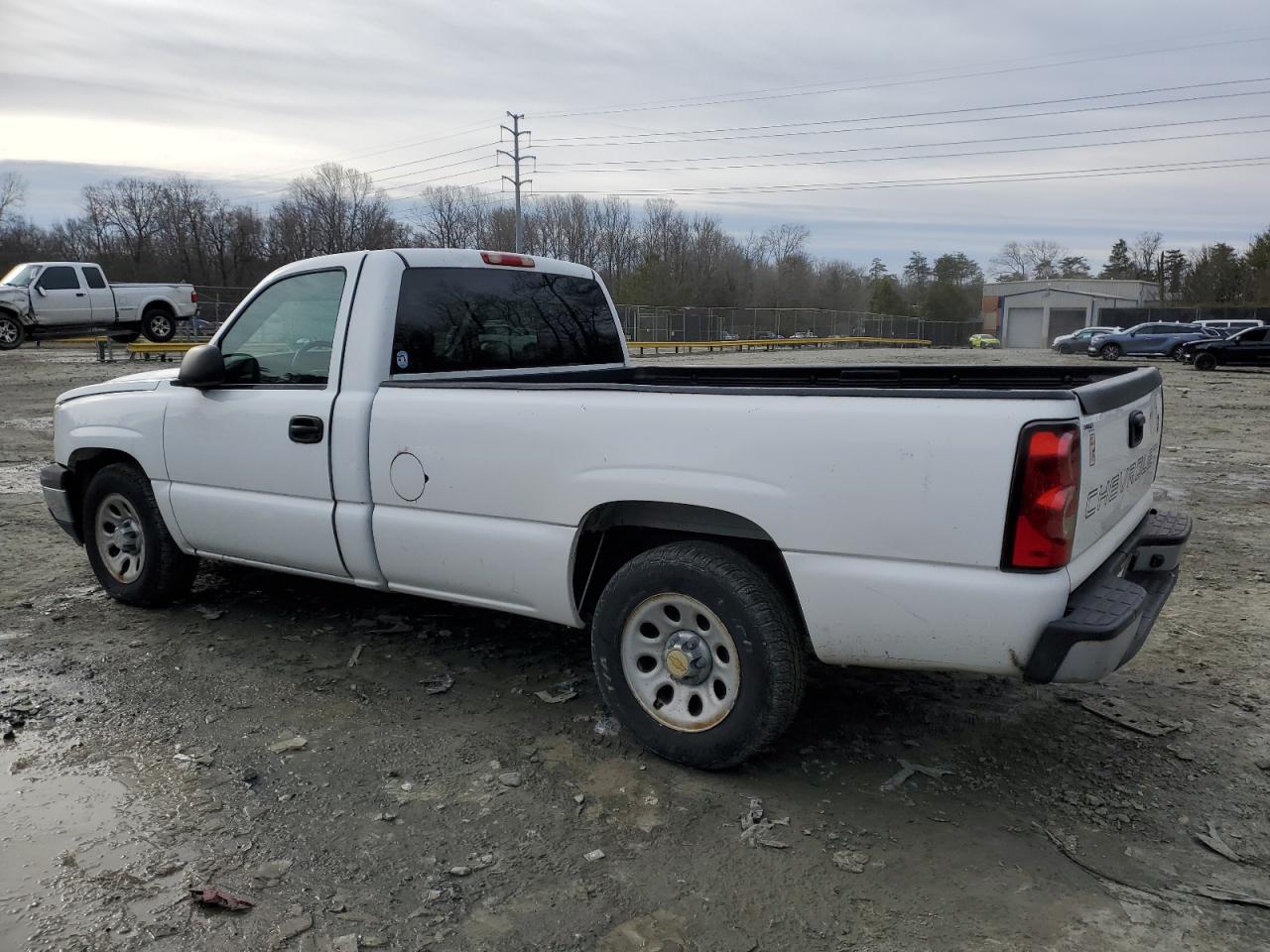 2006 Chevrolet Silverado - Image 2