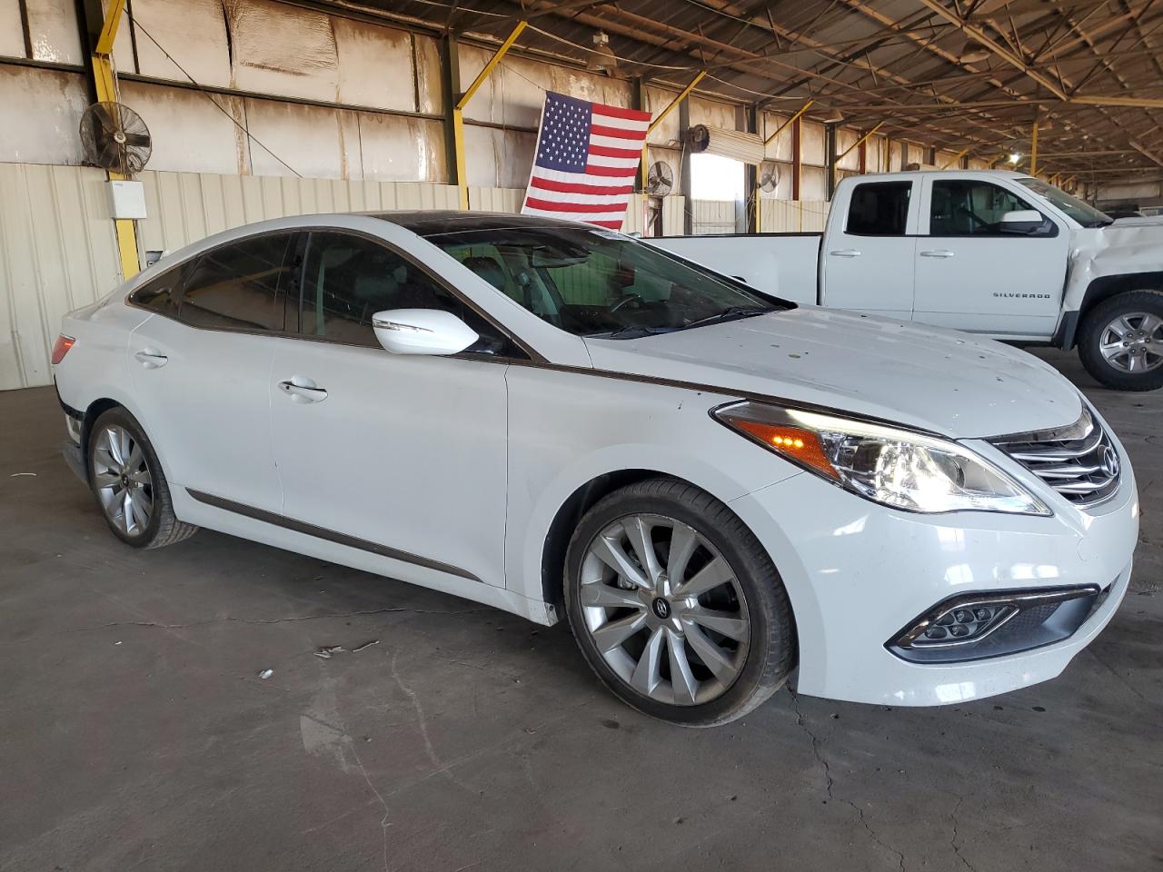 2016 Hyundai Azera - Image 4