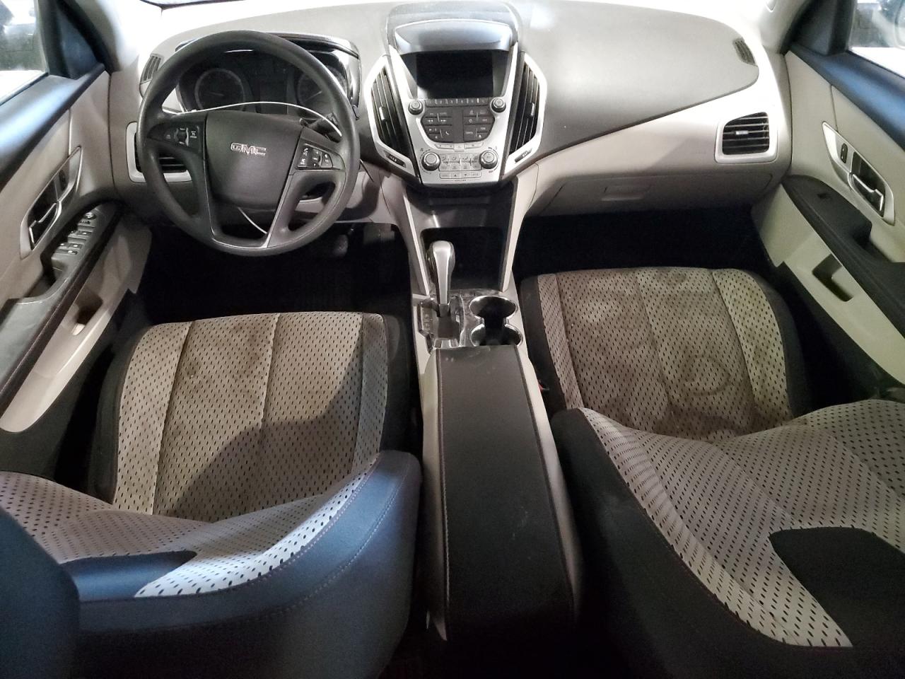 2015 GMC Terrain - Image 8