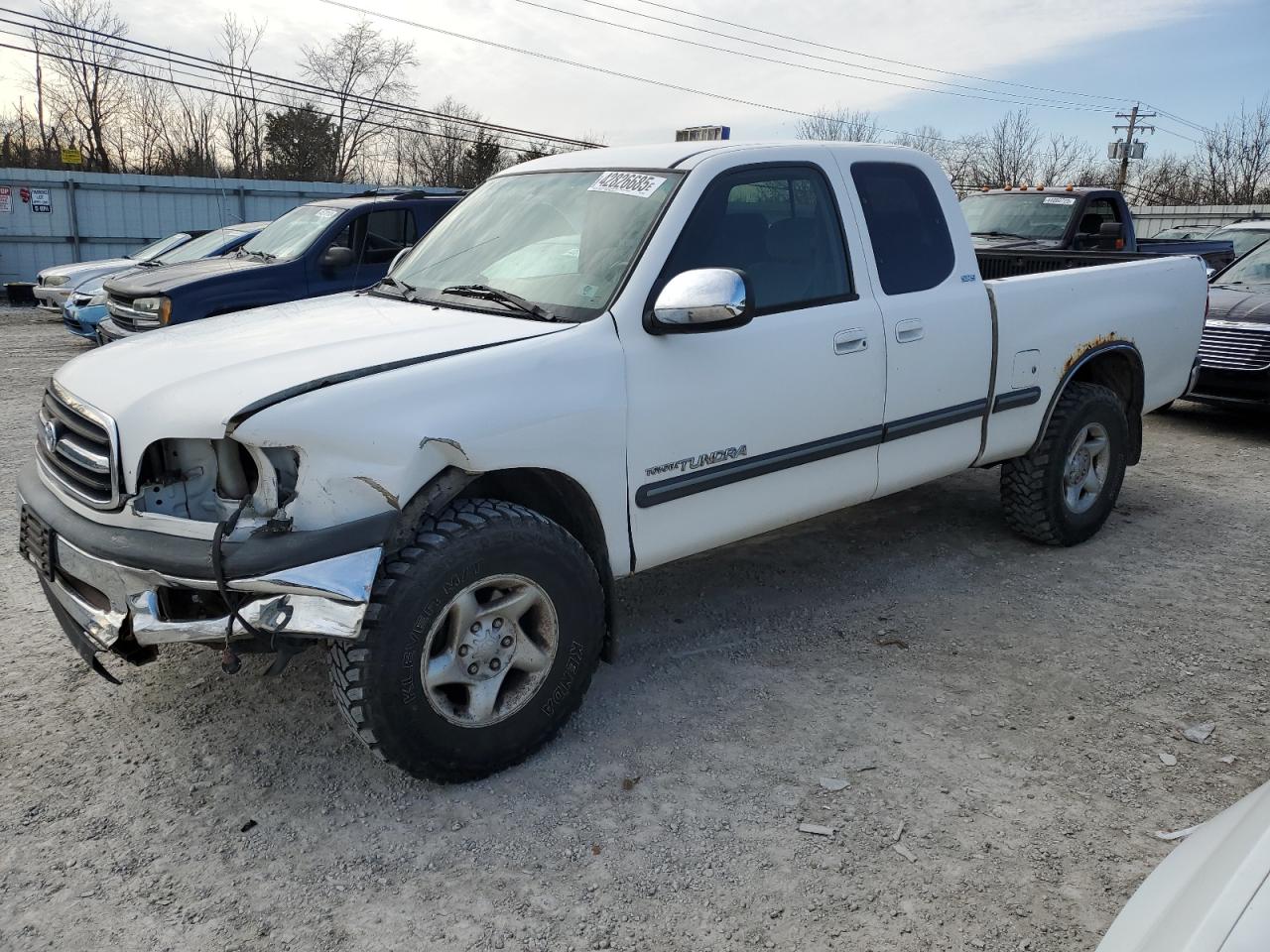 2000 Toyota Tundra - Image 1